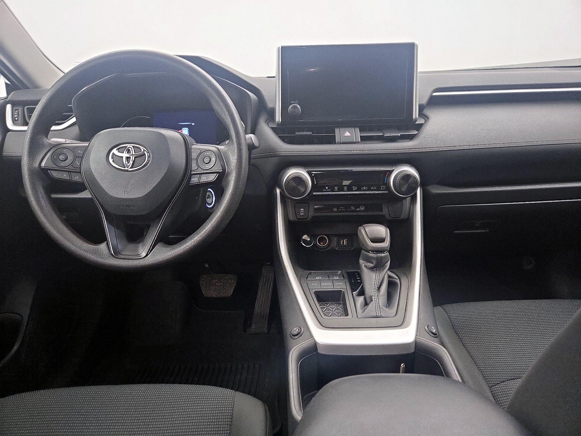 Thumbnail: 2023 Toyota RAV4 - 9