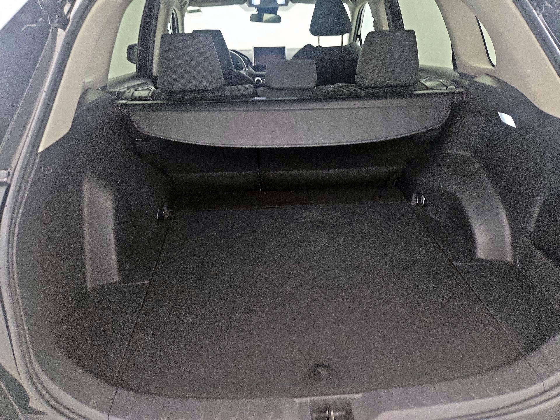 Thumbnail: 2023 Toyota RAV4 - 20