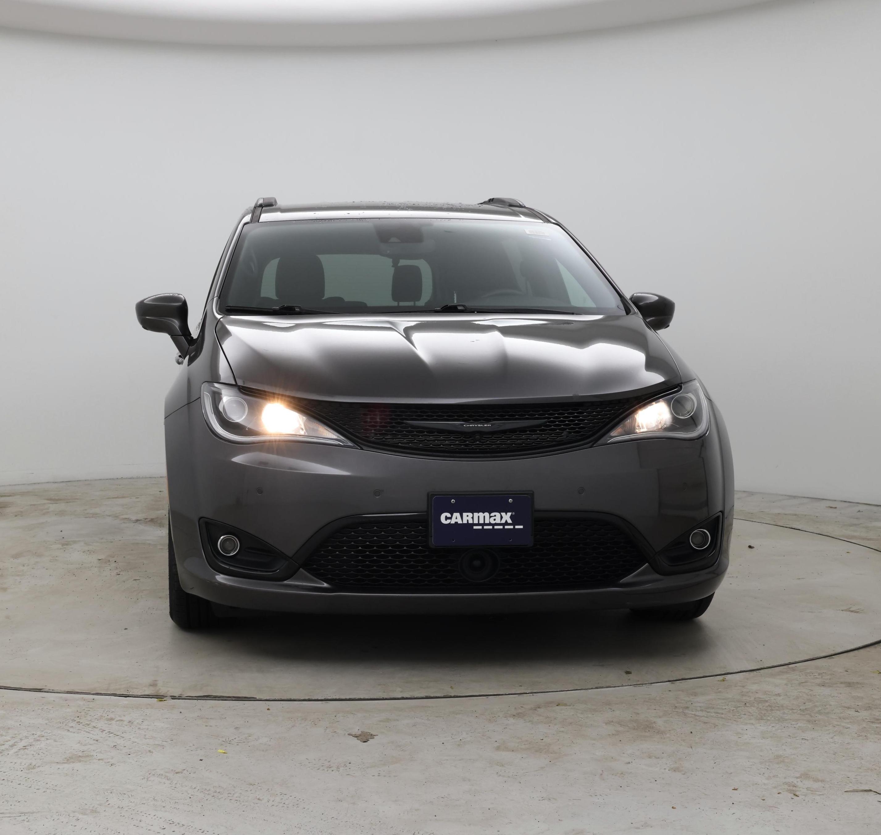 Thumbnail: 2020 Chrysler Pacifica - 5