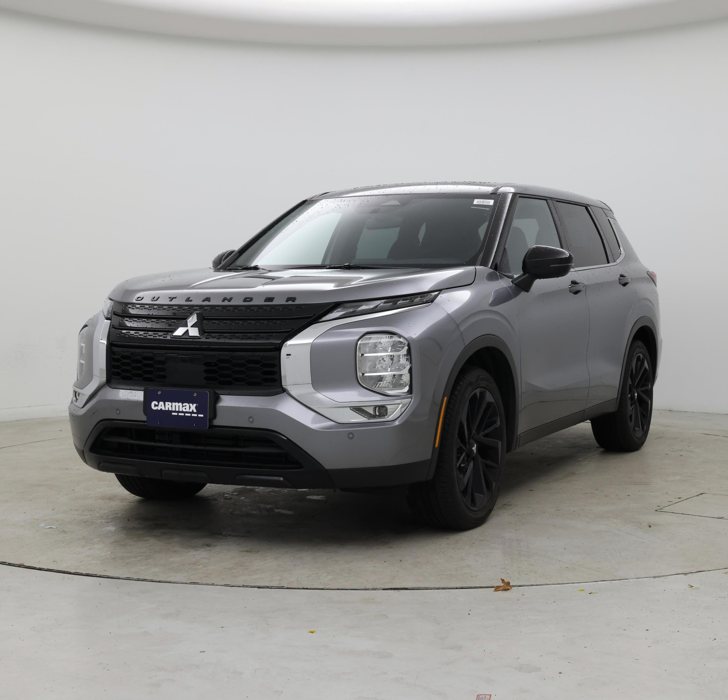 Thumbnail: 2022 Mitsubishi Outlander - 4