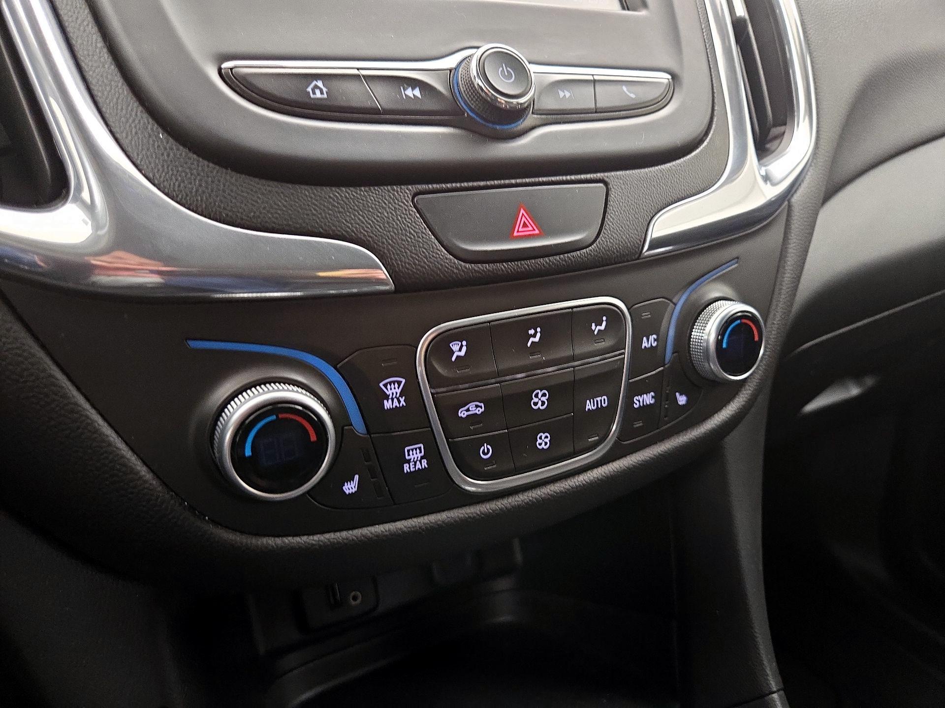 Thumbnail: 2018 Chevrolet Equinox - 16