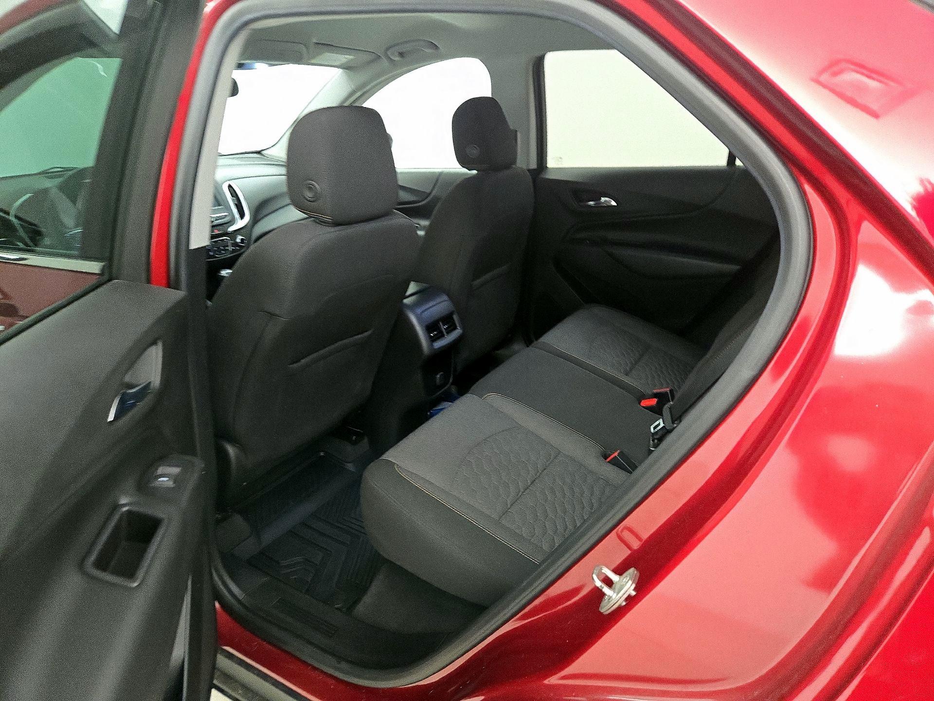 Thumbnail: 2018 Chevrolet Equinox - 19