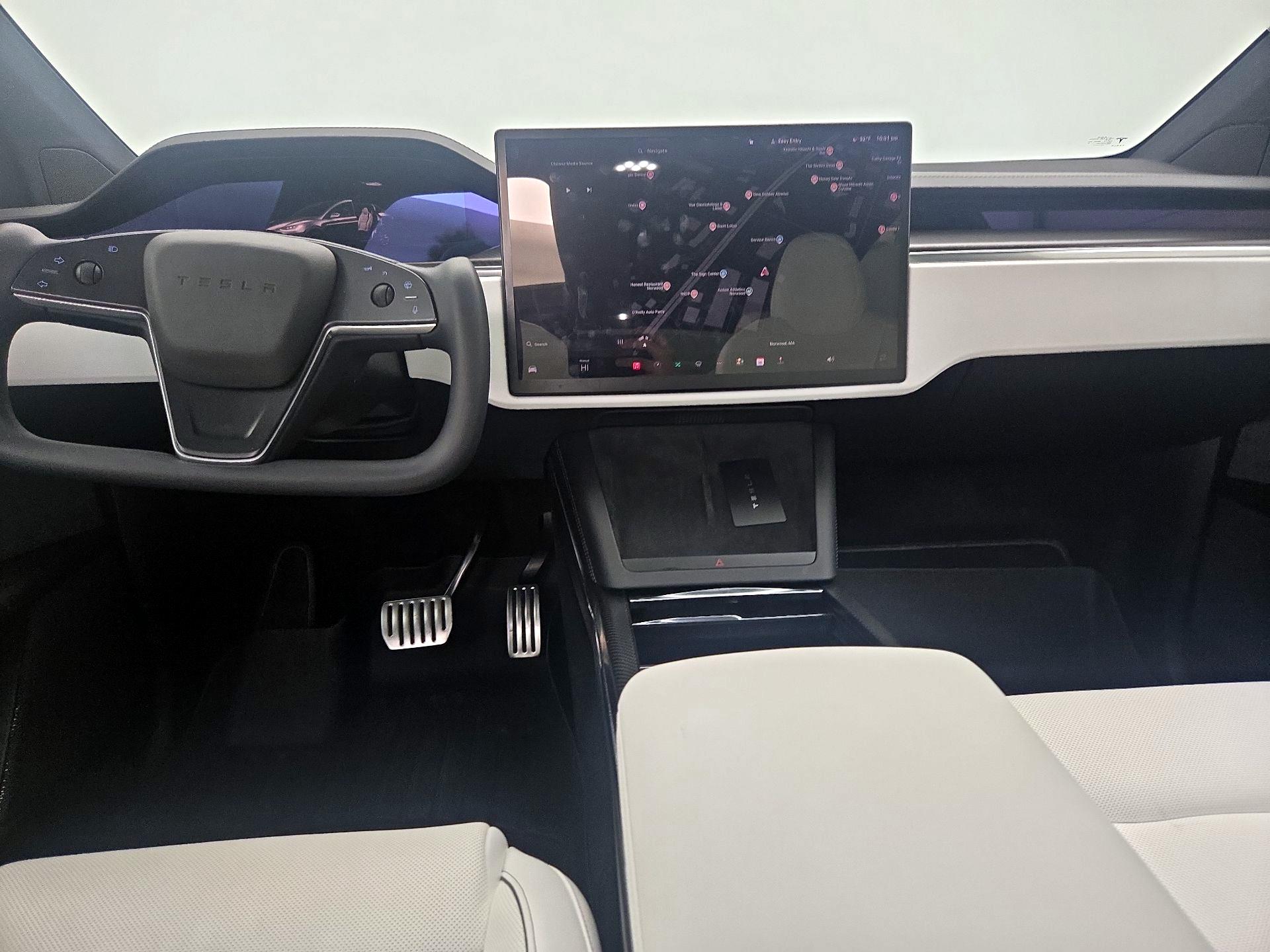 Thumbnail: 2022 Tesla Model X - 9