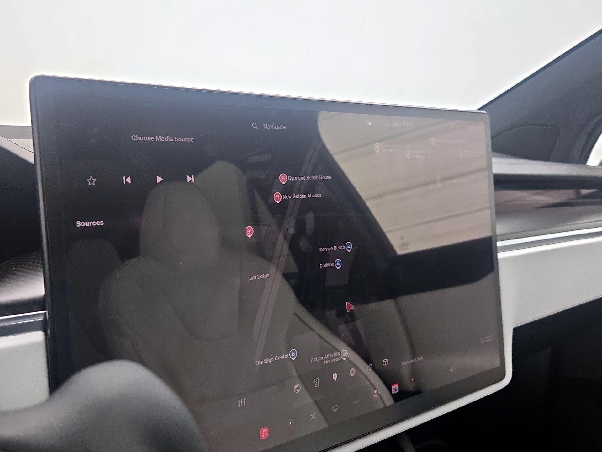 Thumbnail: 2022 Tesla Model X - 13