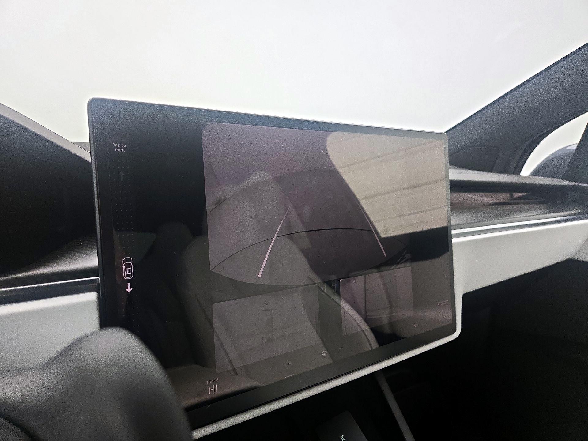 Thumbnail: 2022 Tesla Model X - 14