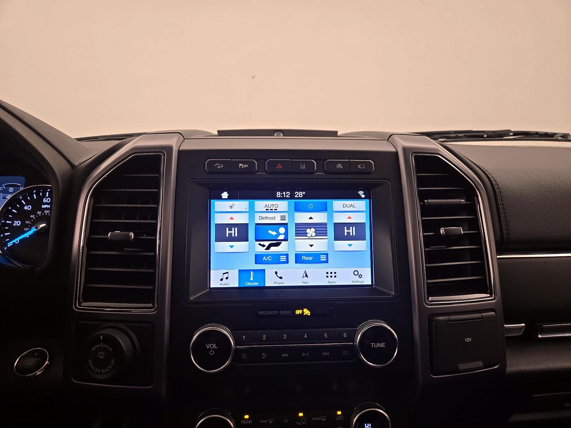 Thumbnail: 2019 Ford Expedition - 17