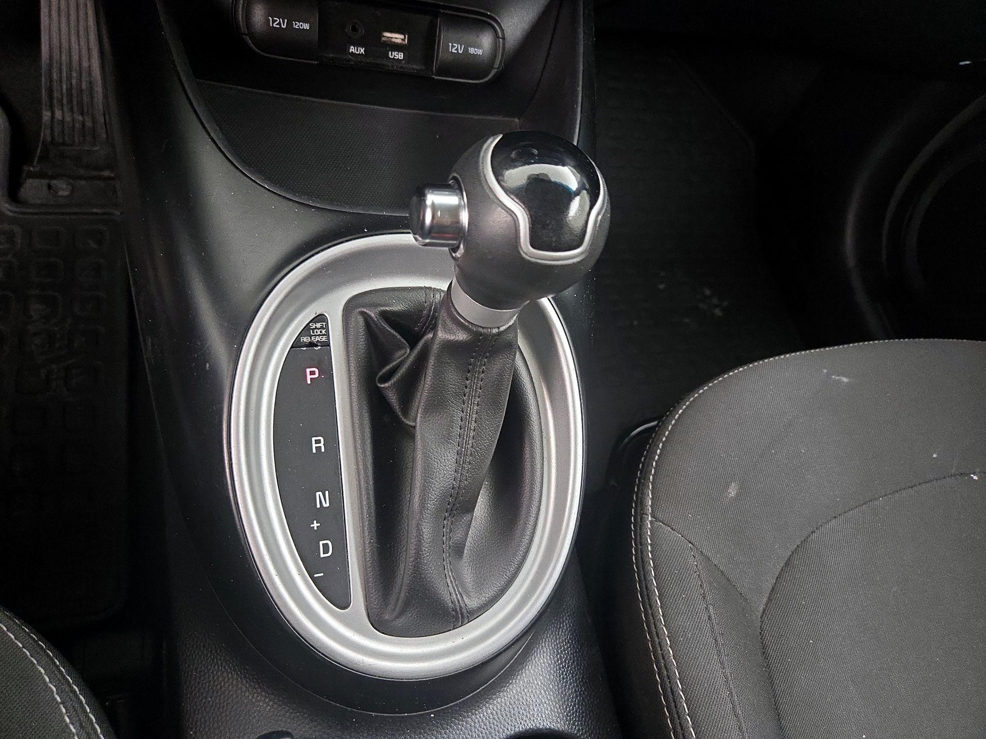 Thumbnail: 2019 Kia Soul - 17