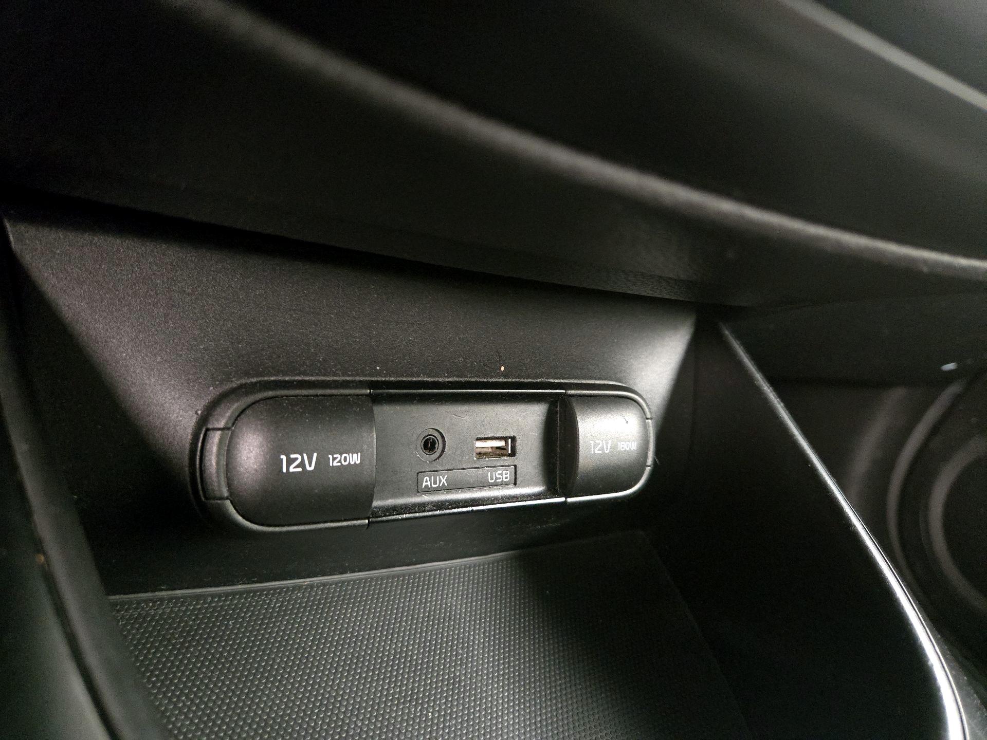 Thumbnail: 2019 Kia Soul - 18