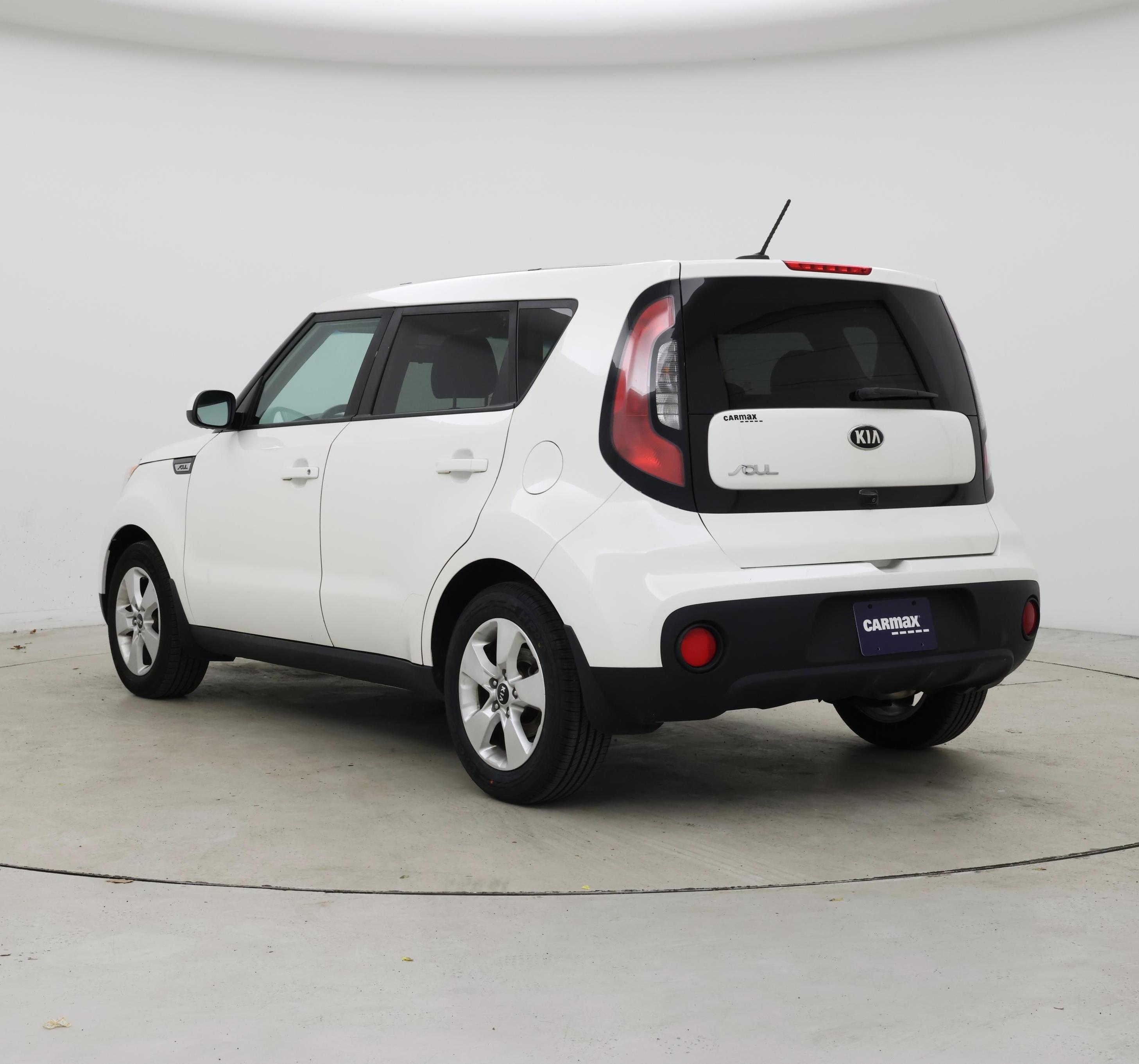 Thumbnail: 2019 Kia Soul - 2