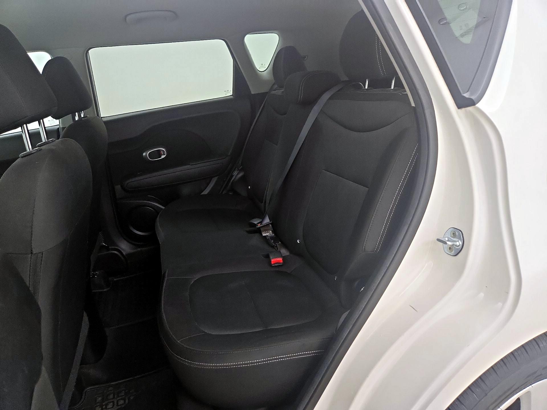 Thumbnail: 2019 Kia Soul - 19