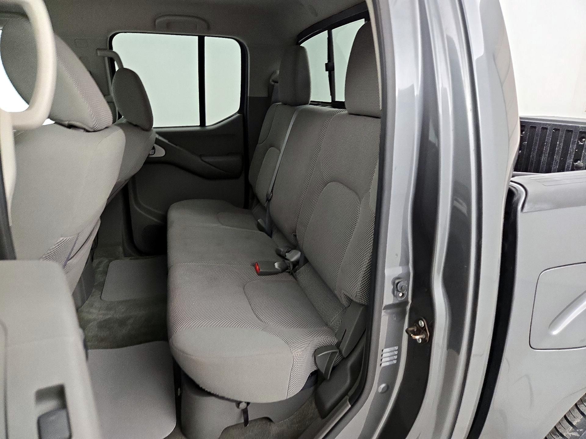 Thumbnail: 2016 Nissan Frontier - 19