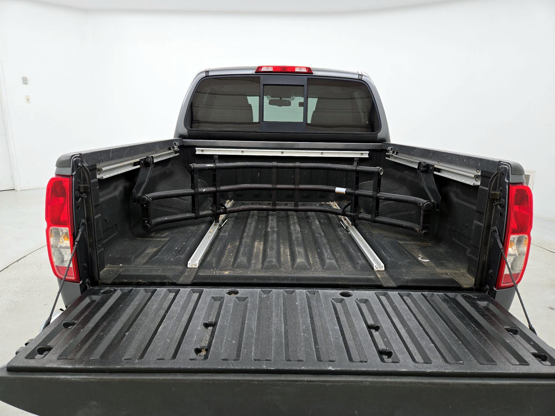 Thumbnail: 2016 Nissan Frontier - 20