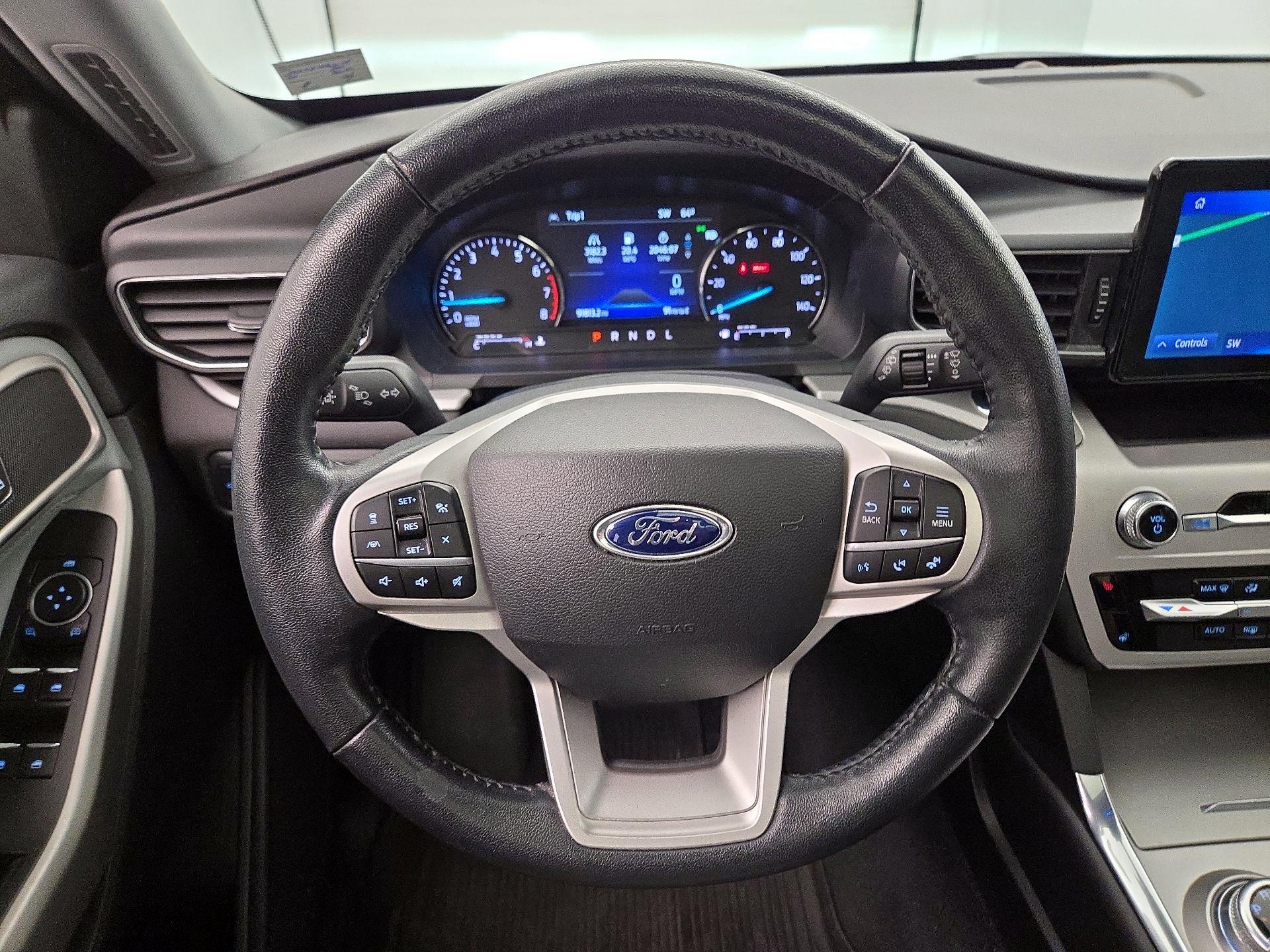 Thumbnail: 2022 Ford Explorer - 10