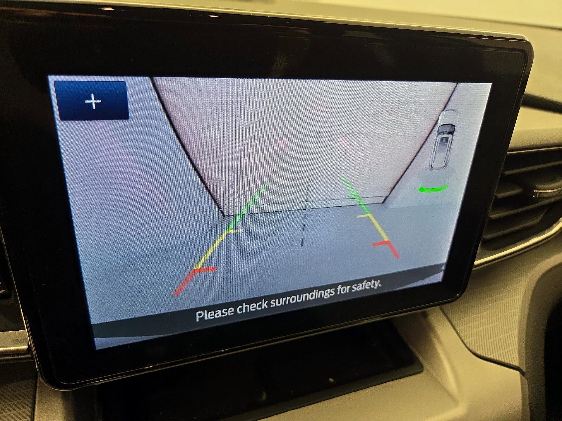 Thumbnail: 2022 Ford Explorer - 15