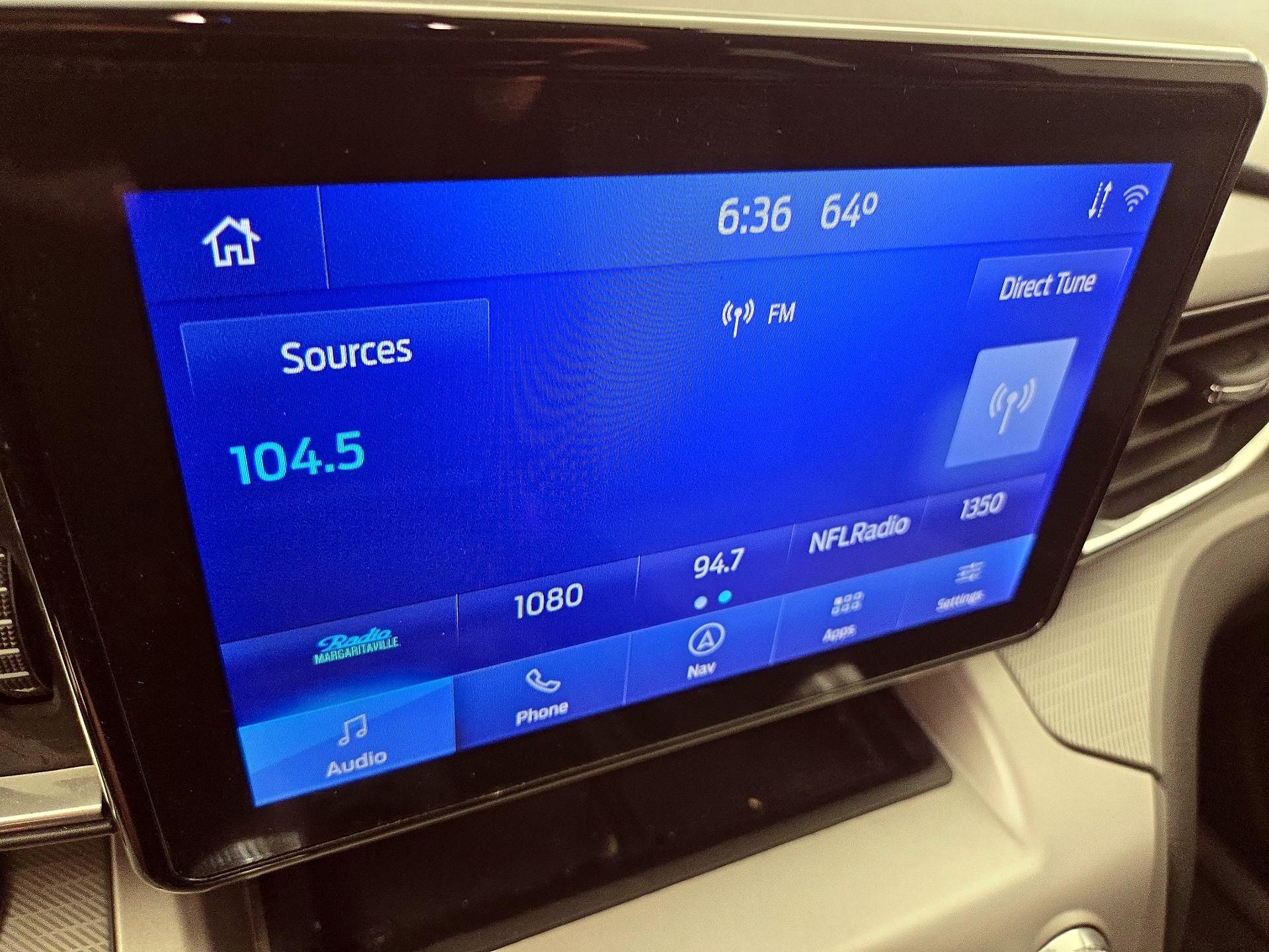 Thumbnail: 2022 Ford Explorer - 16