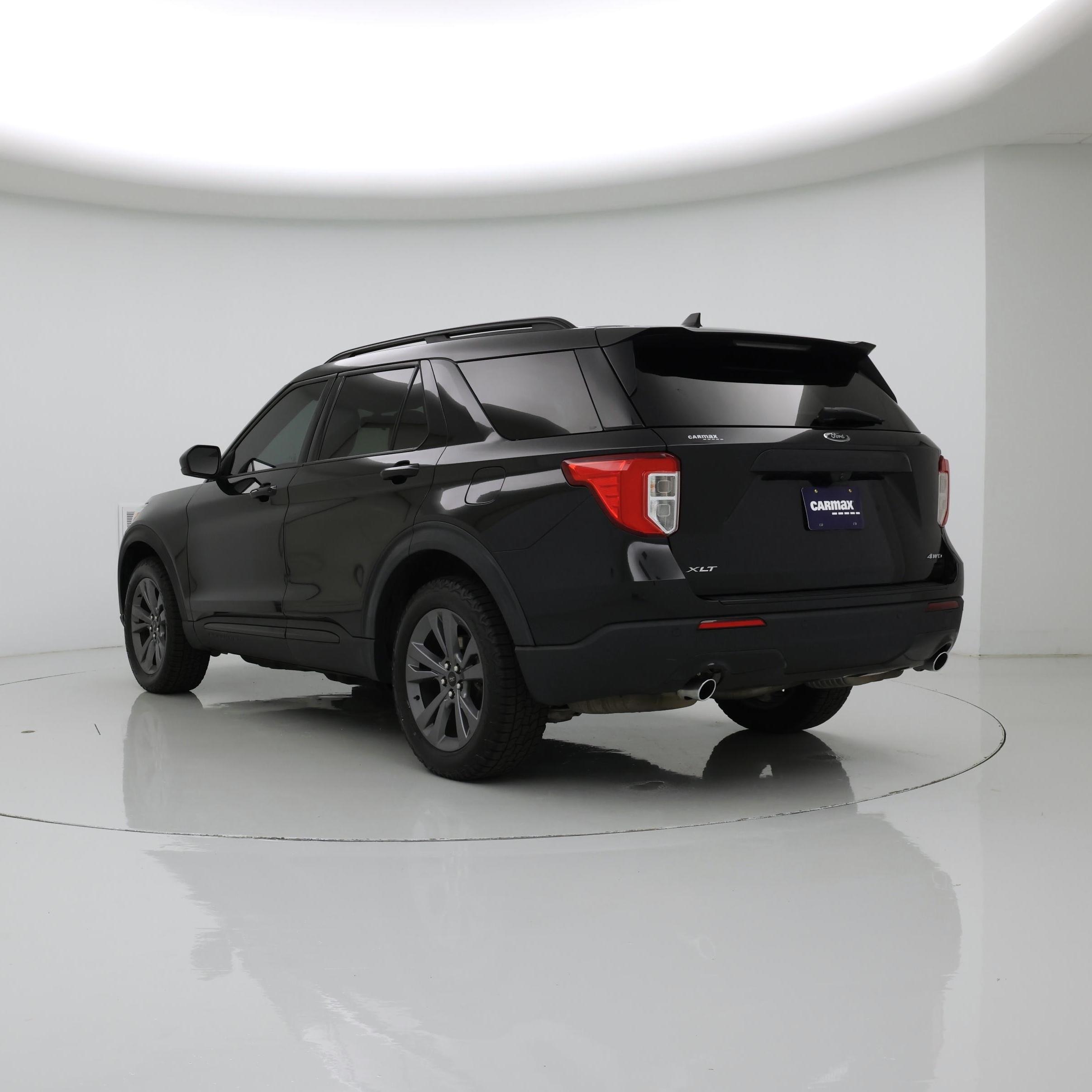 Thumbnail: 2022 Ford Explorer - 2
