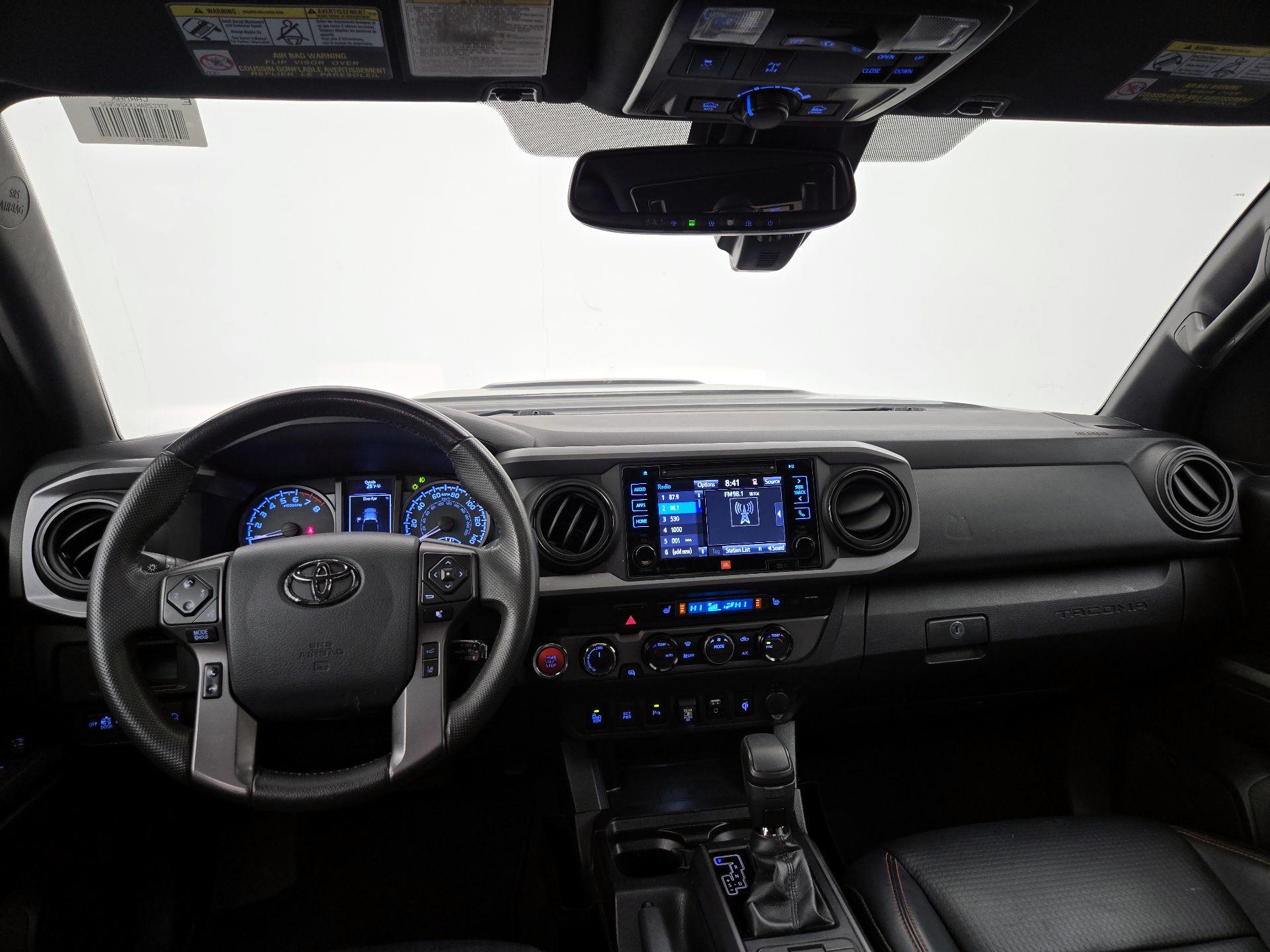 Thumbnail: 2019 Toyota Tacoma - 9