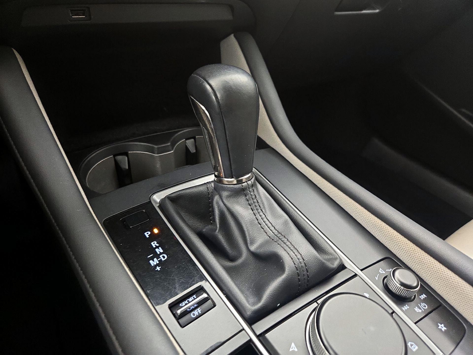 Thumbnail: 2020 Mazda Mazda3 - 17