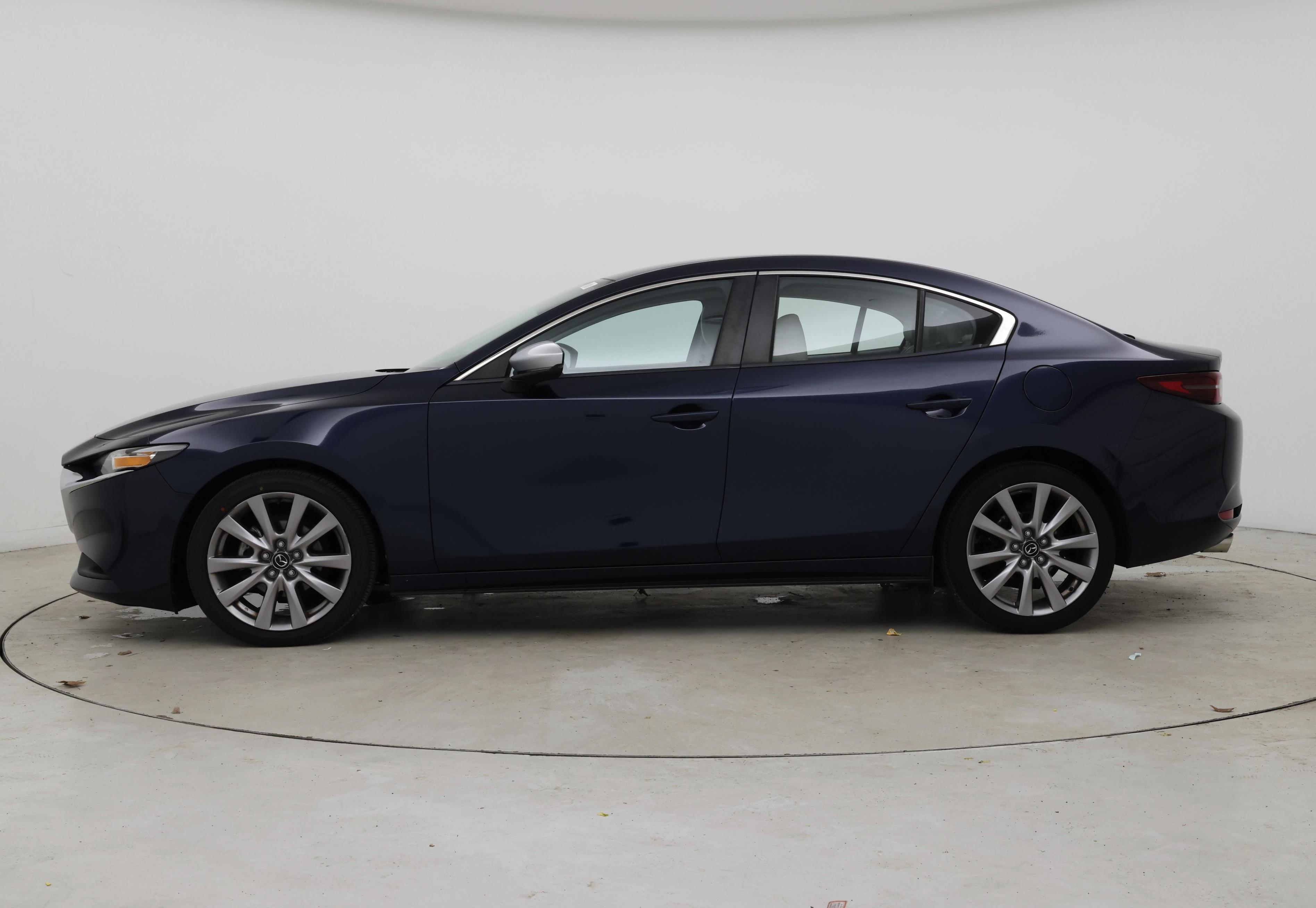 Thumbnail: 2020 Mazda Mazda3 - 3