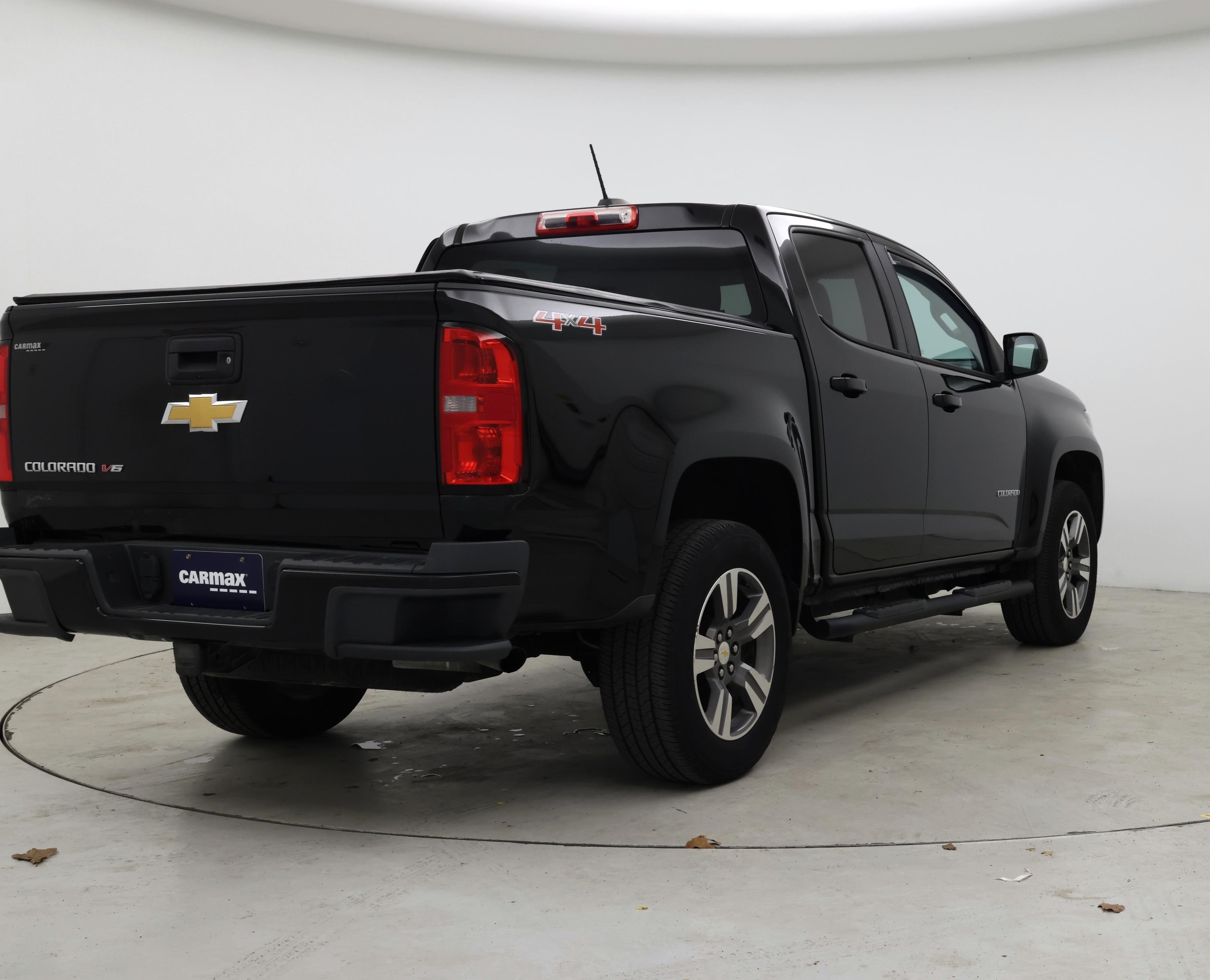 Thumbnail: 2017 Chevrolet Colorado - 8