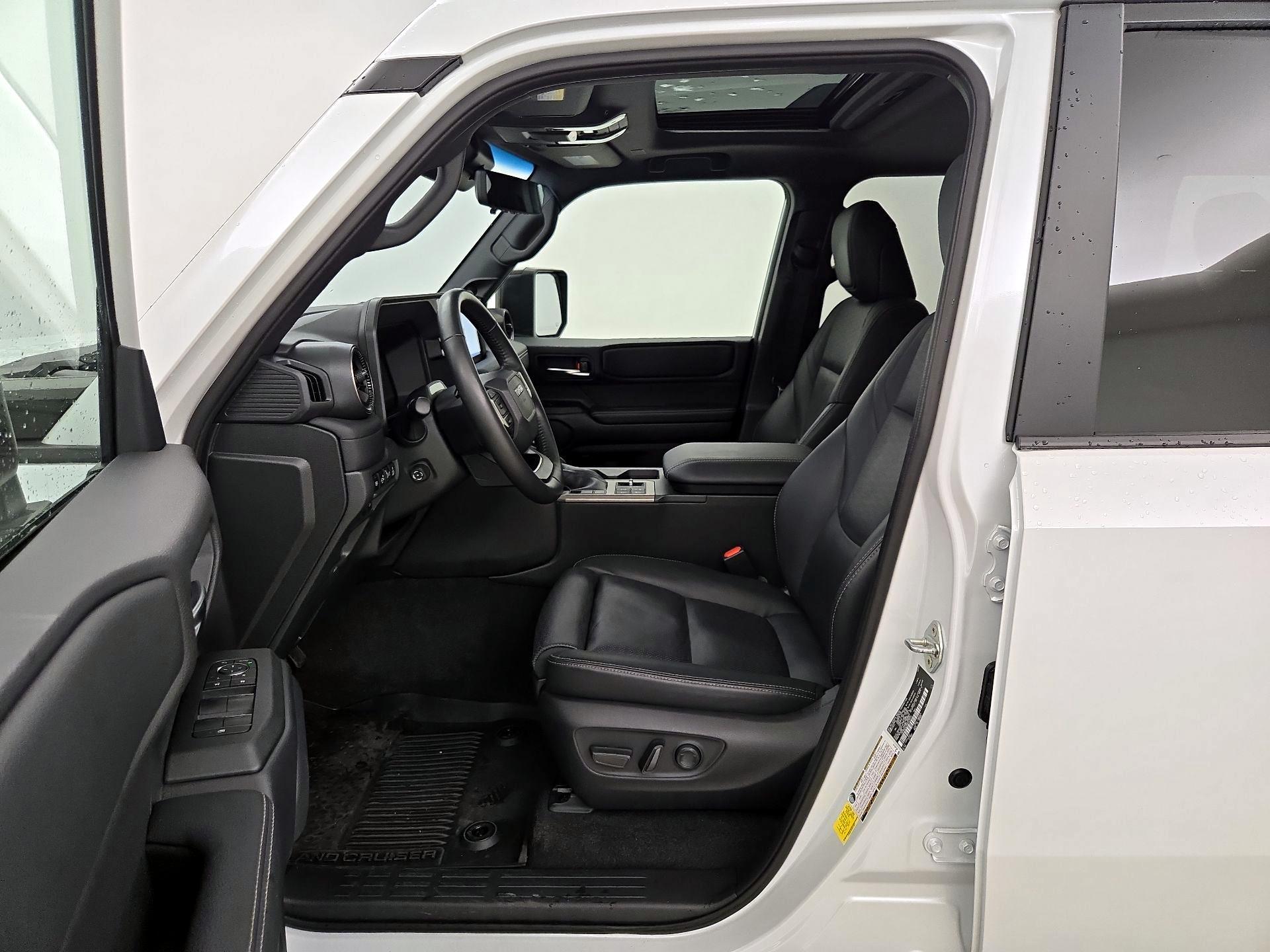 Thumbnail: 2024 Toyota Land Cruiser - 11