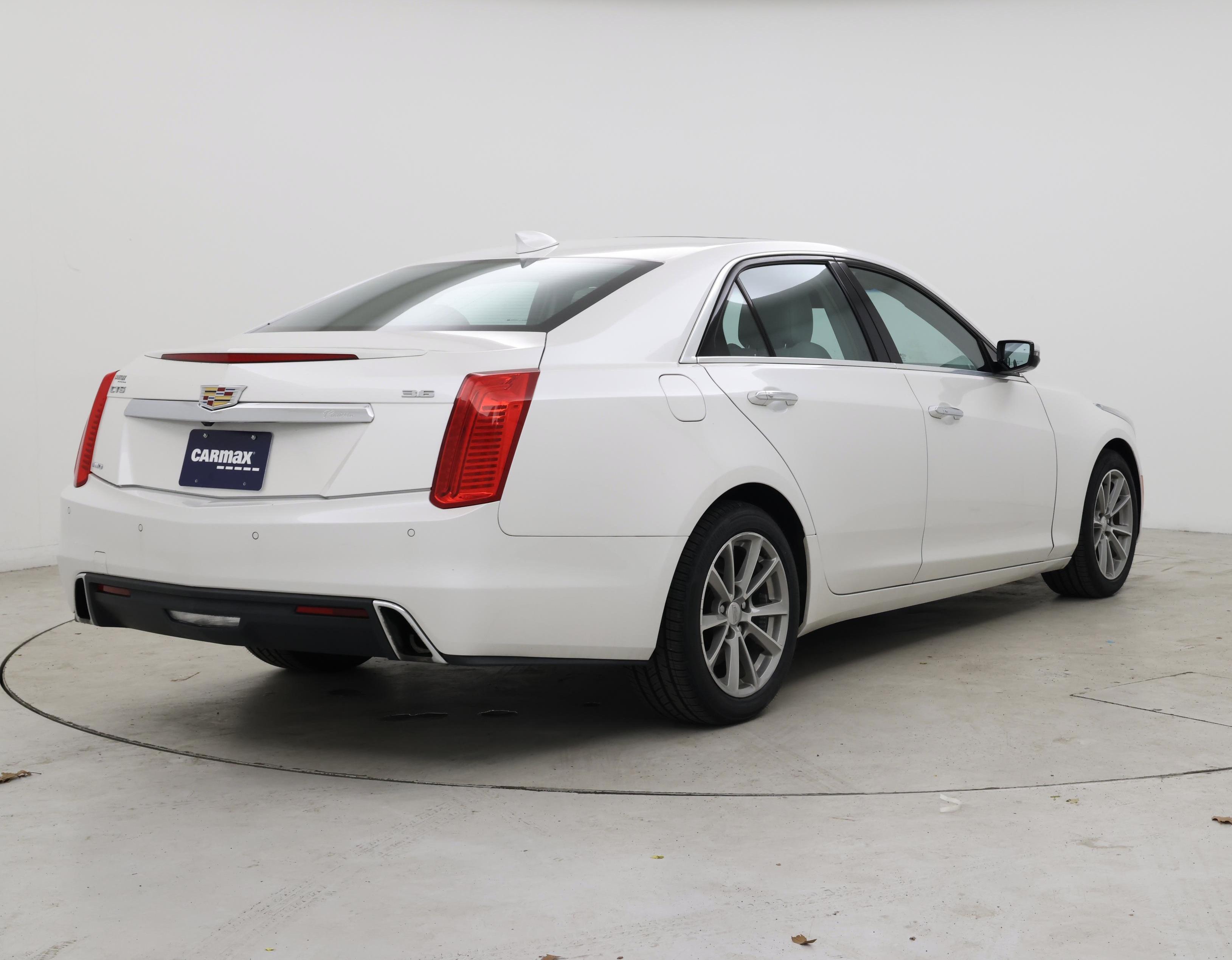 Thumbnail: 2019 Cadillac CTS - 8