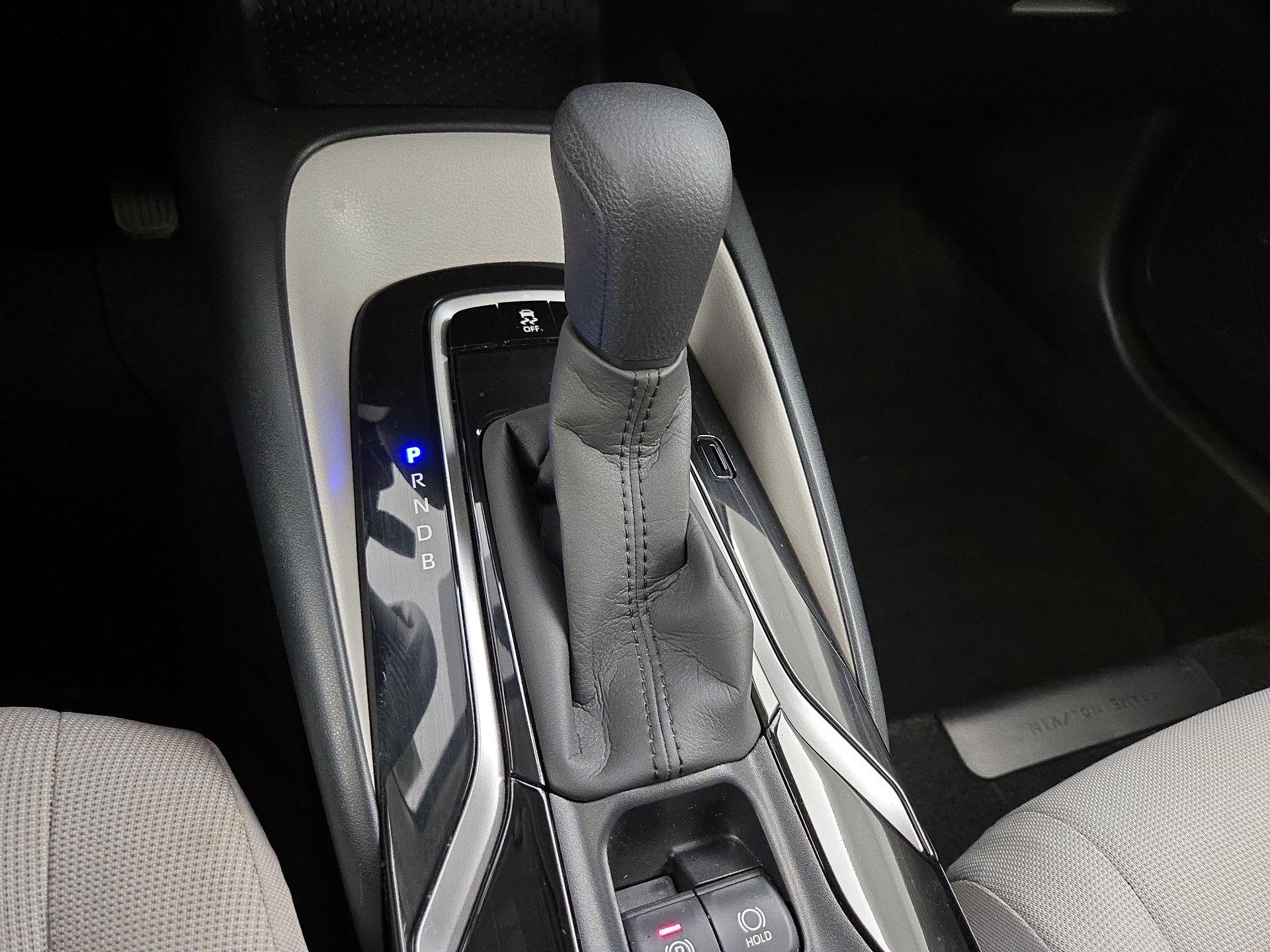 Thumbnail: 2021 Toyota Corolla - 17