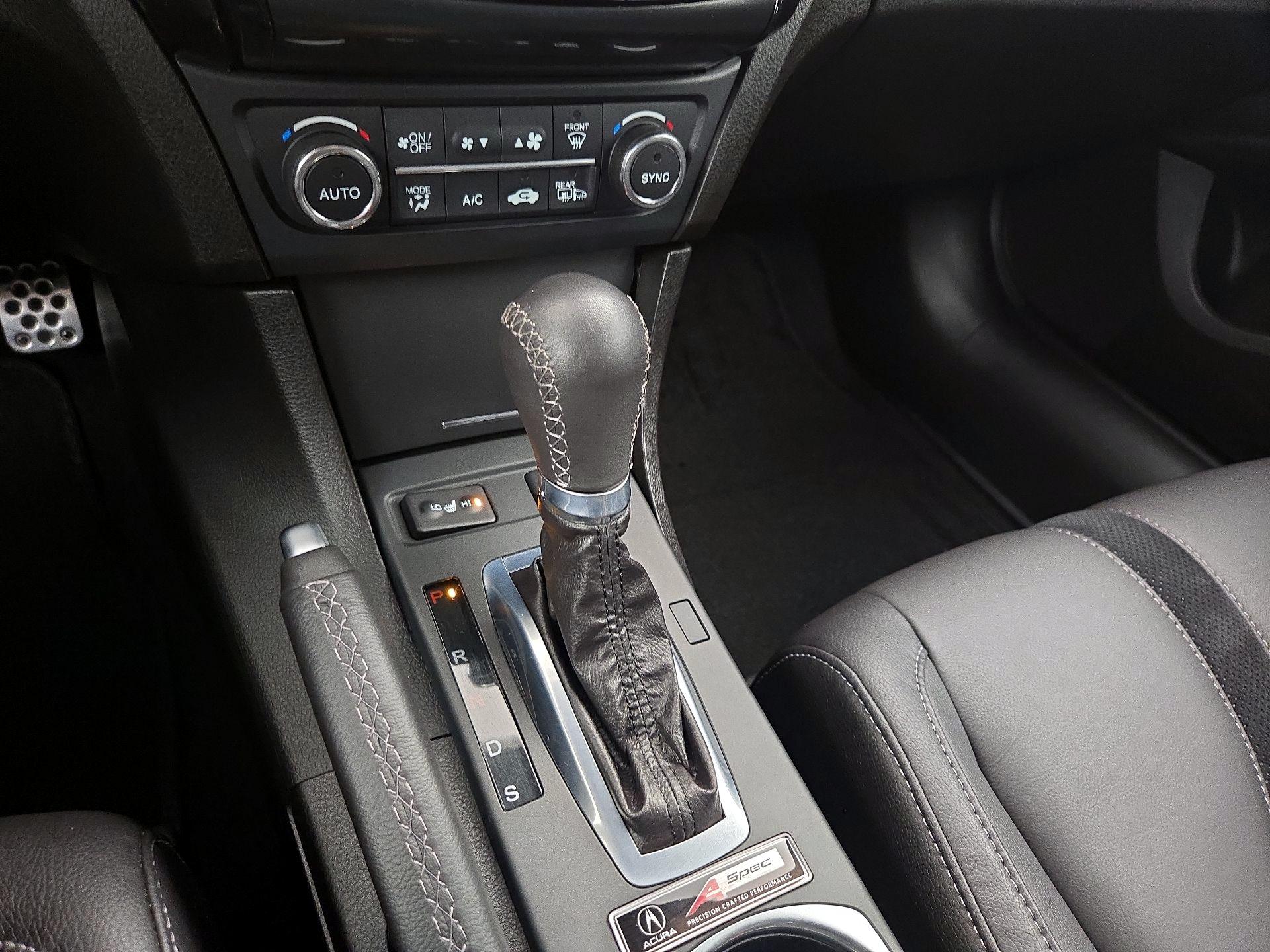 Thumbnail: 2022 Acura ILX - 17