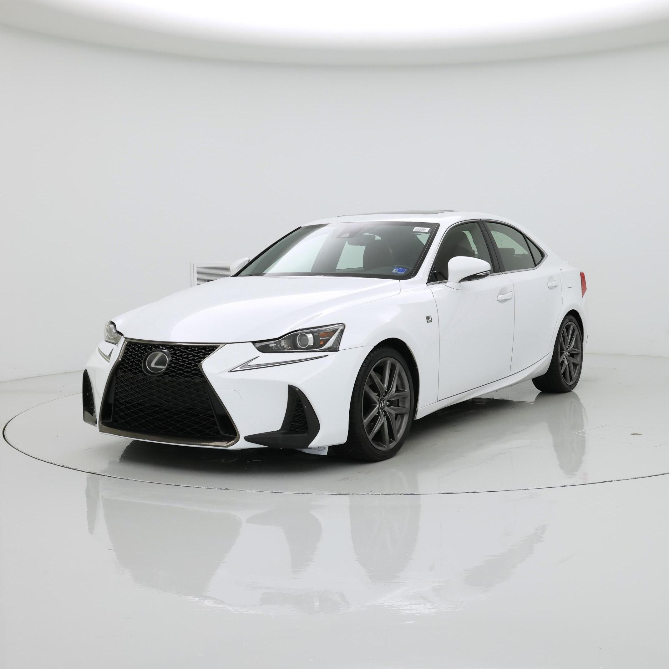 Thumbnail: 2017 Lexus IS - 4