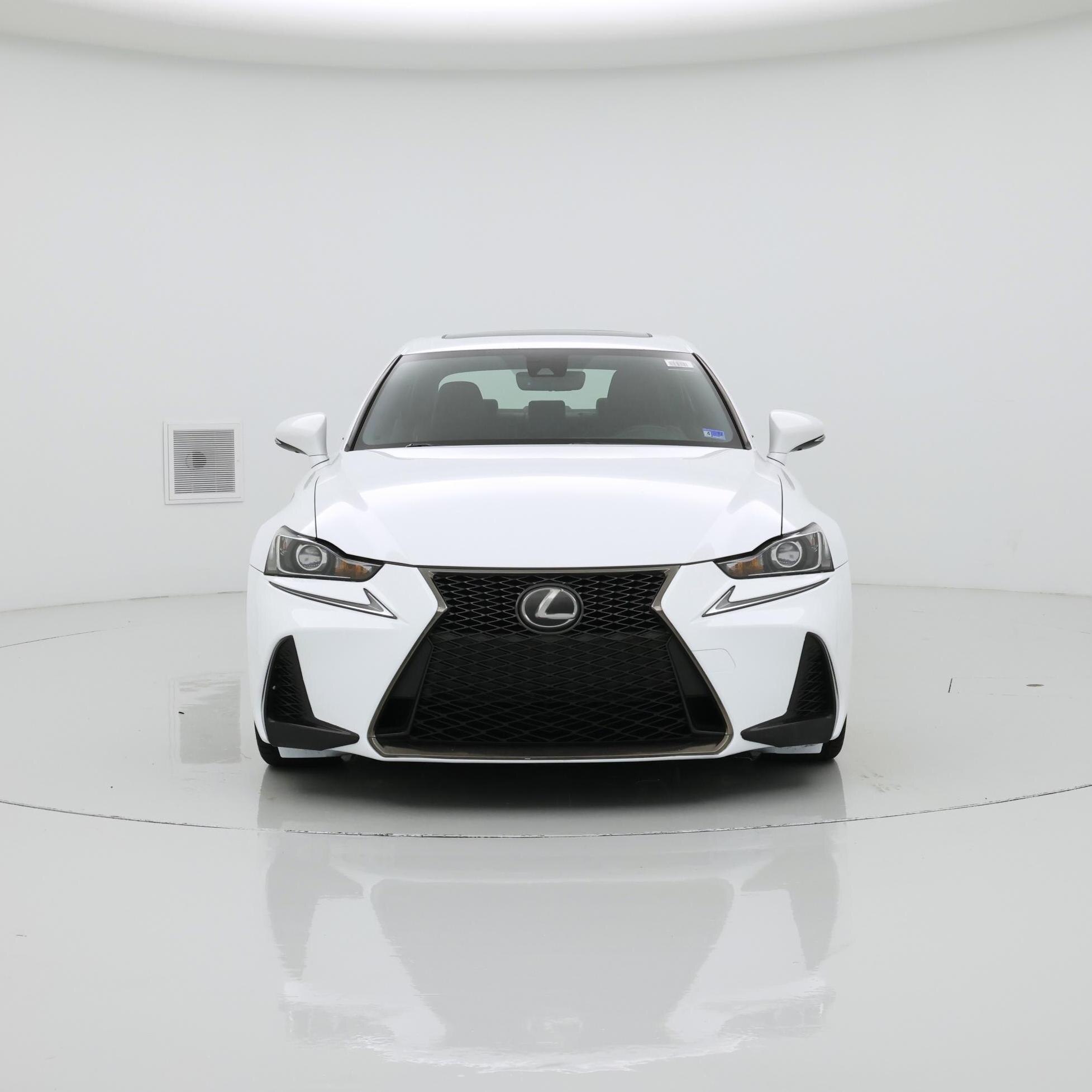 Thumbnail: 2017 Lexus IS - 5