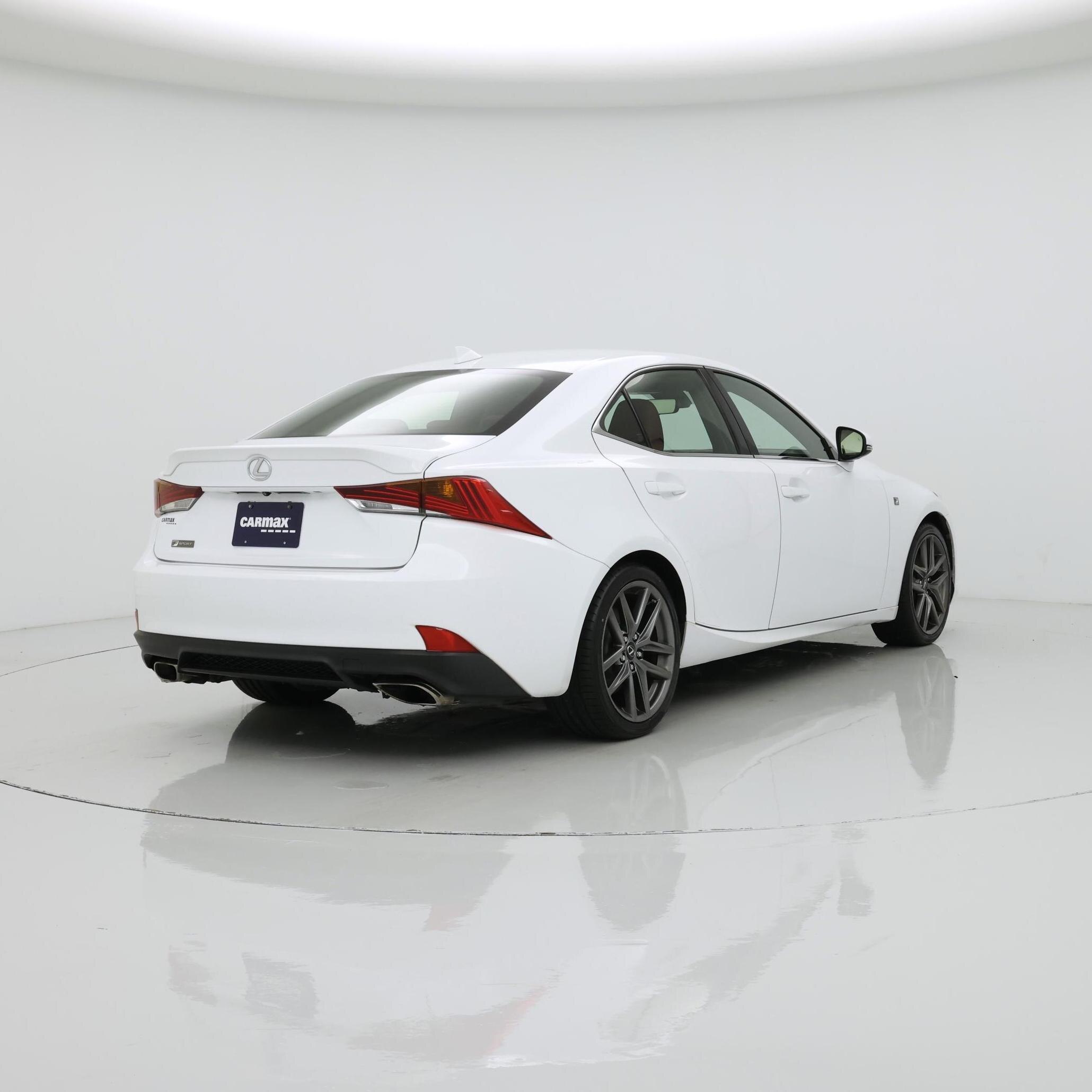 Thumbnail: 2017 Lexus IS - 8