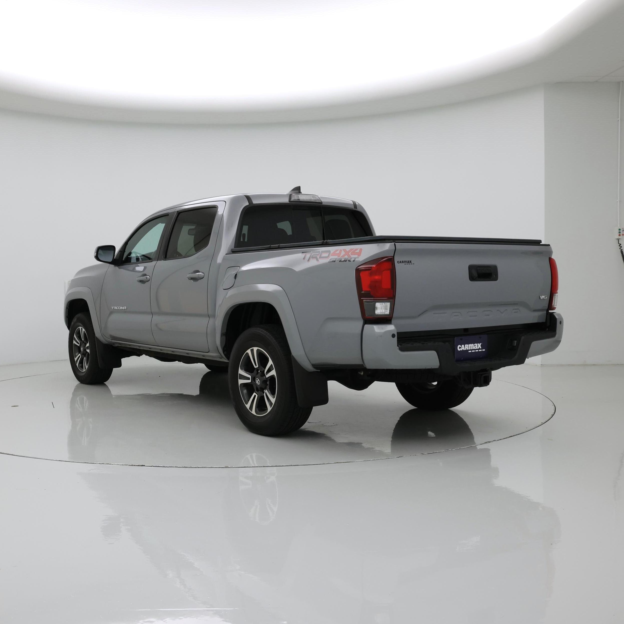 Thumbnail: 2019 Toyota Tacoma - 2