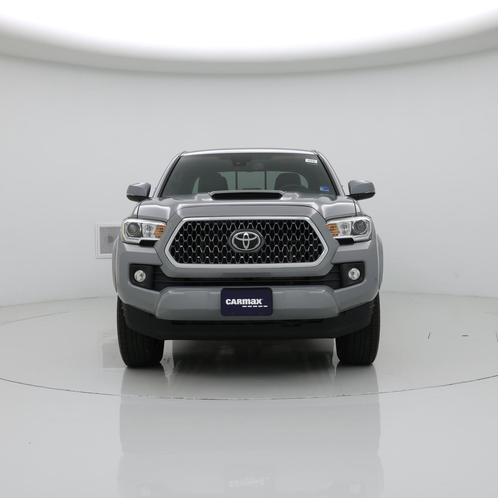 Thumbnail: 2019 Toyota Tacoma - 5