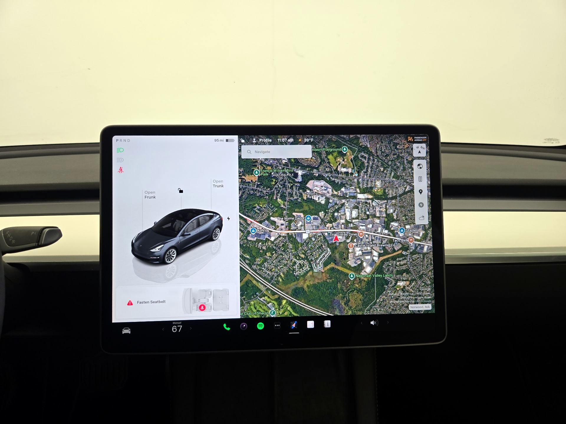 Thumbnail: 2023 Tesla Model 3 - 13