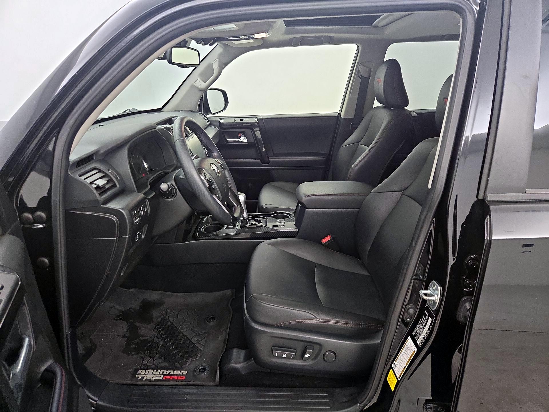 Thumbnail: 2022 Toyota 4Runner - 11