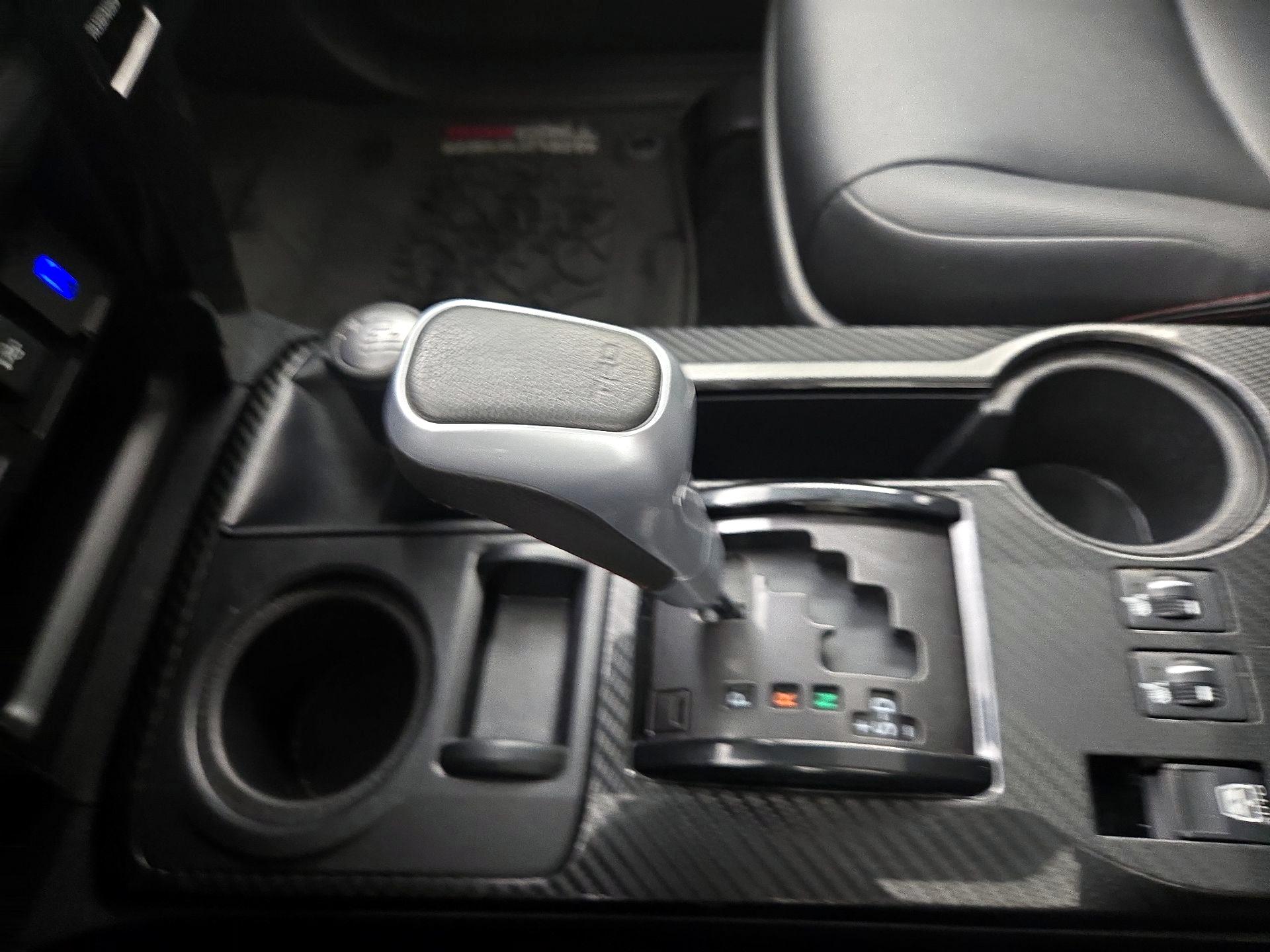 Thumbnail: 2022 Toyota 4Runner - 18