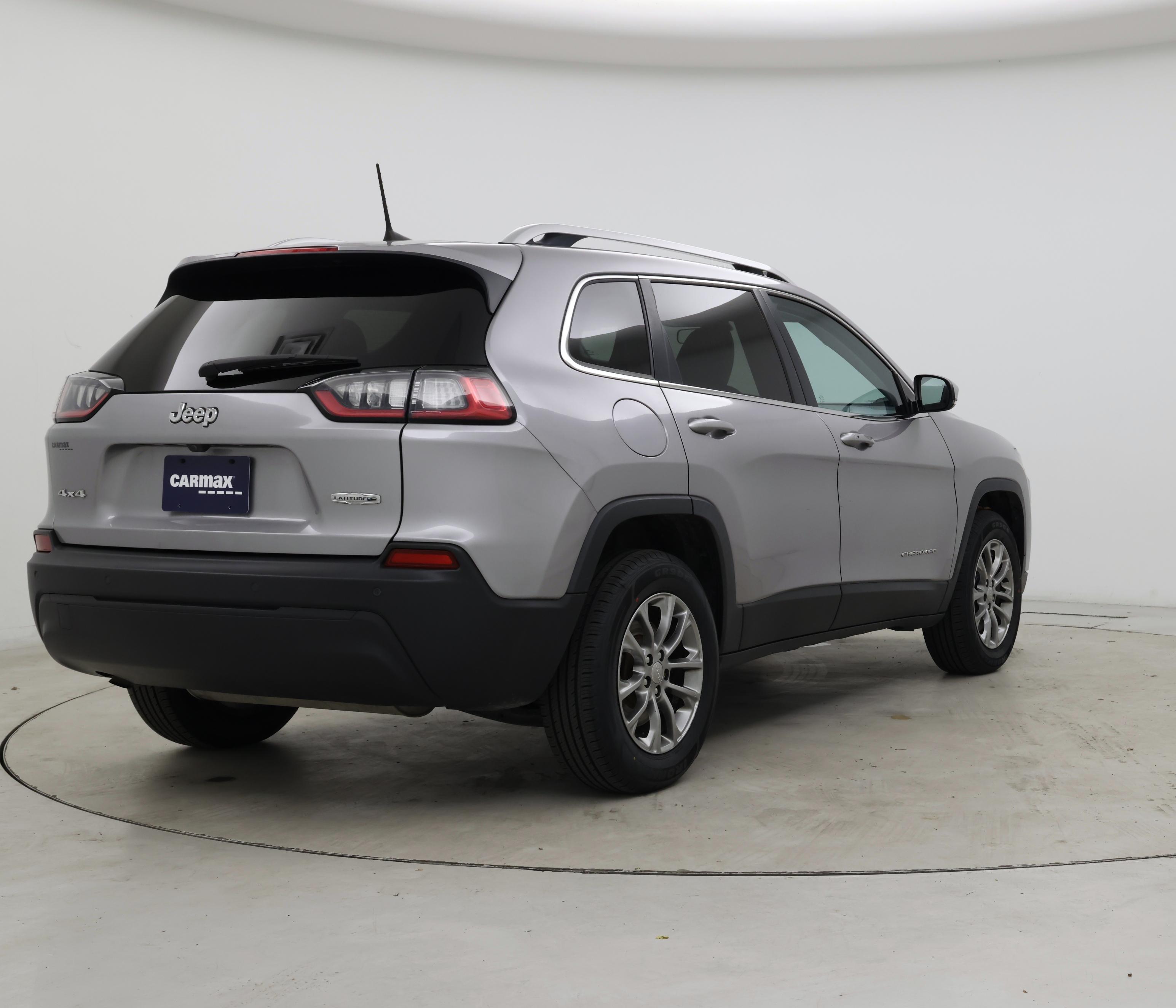 Thumbnail: 2020 Jeep Cherokee - 8