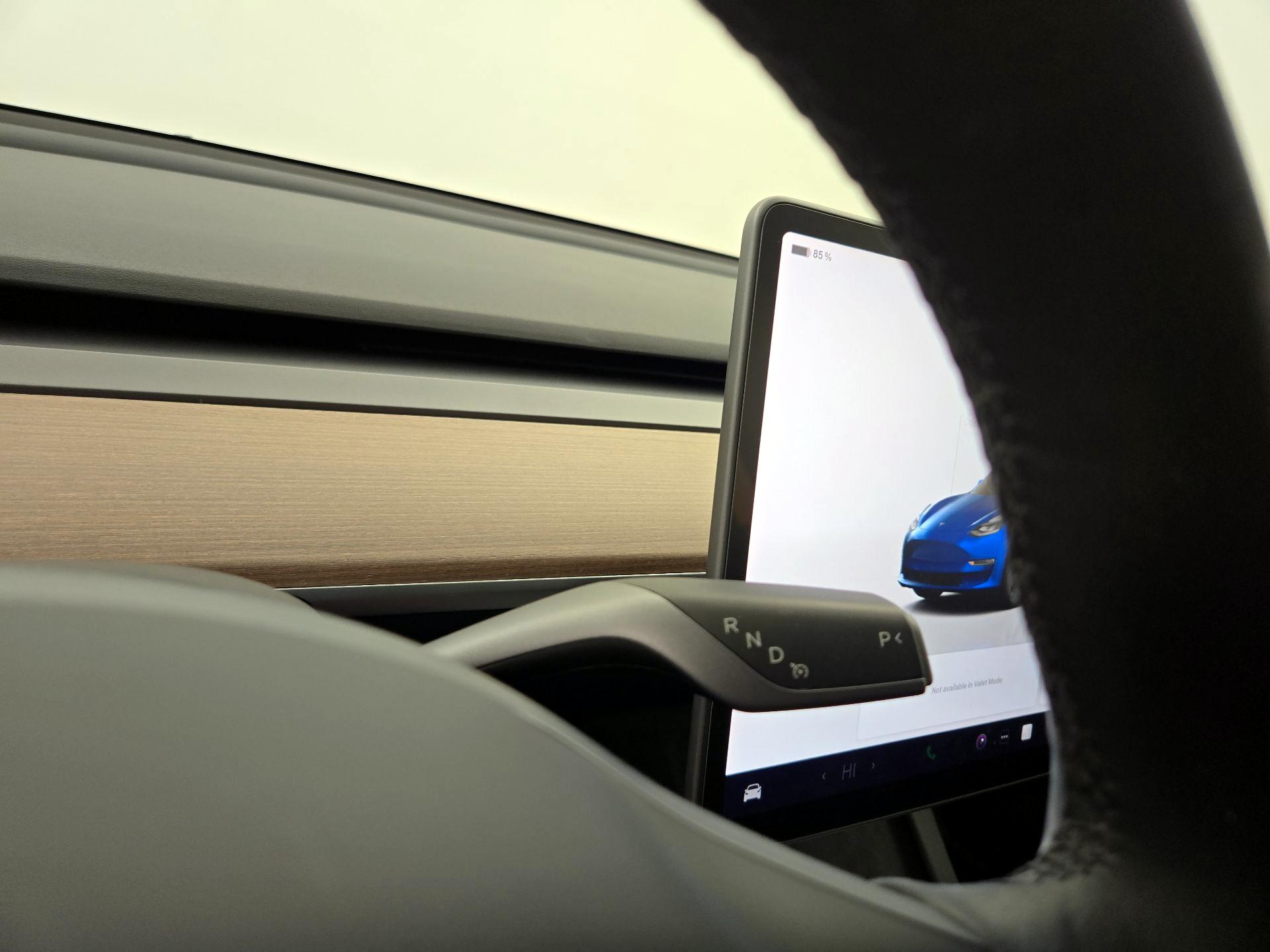 Thumbnail: 2023 Tesla Model 3 - 17