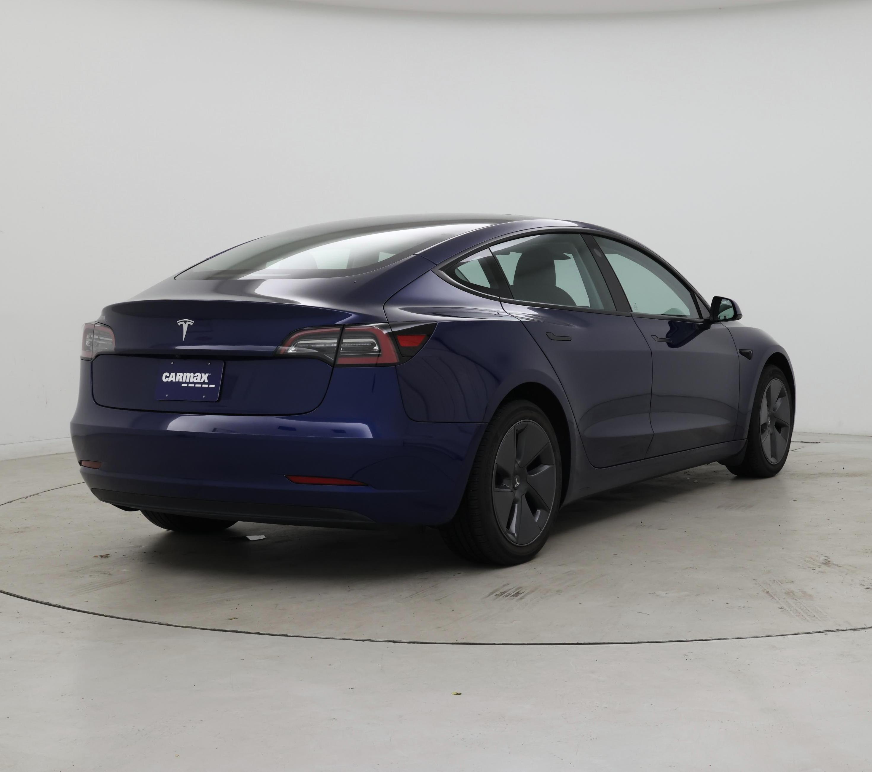 Thumbnail: 2023 Tesla Model 3 - 8