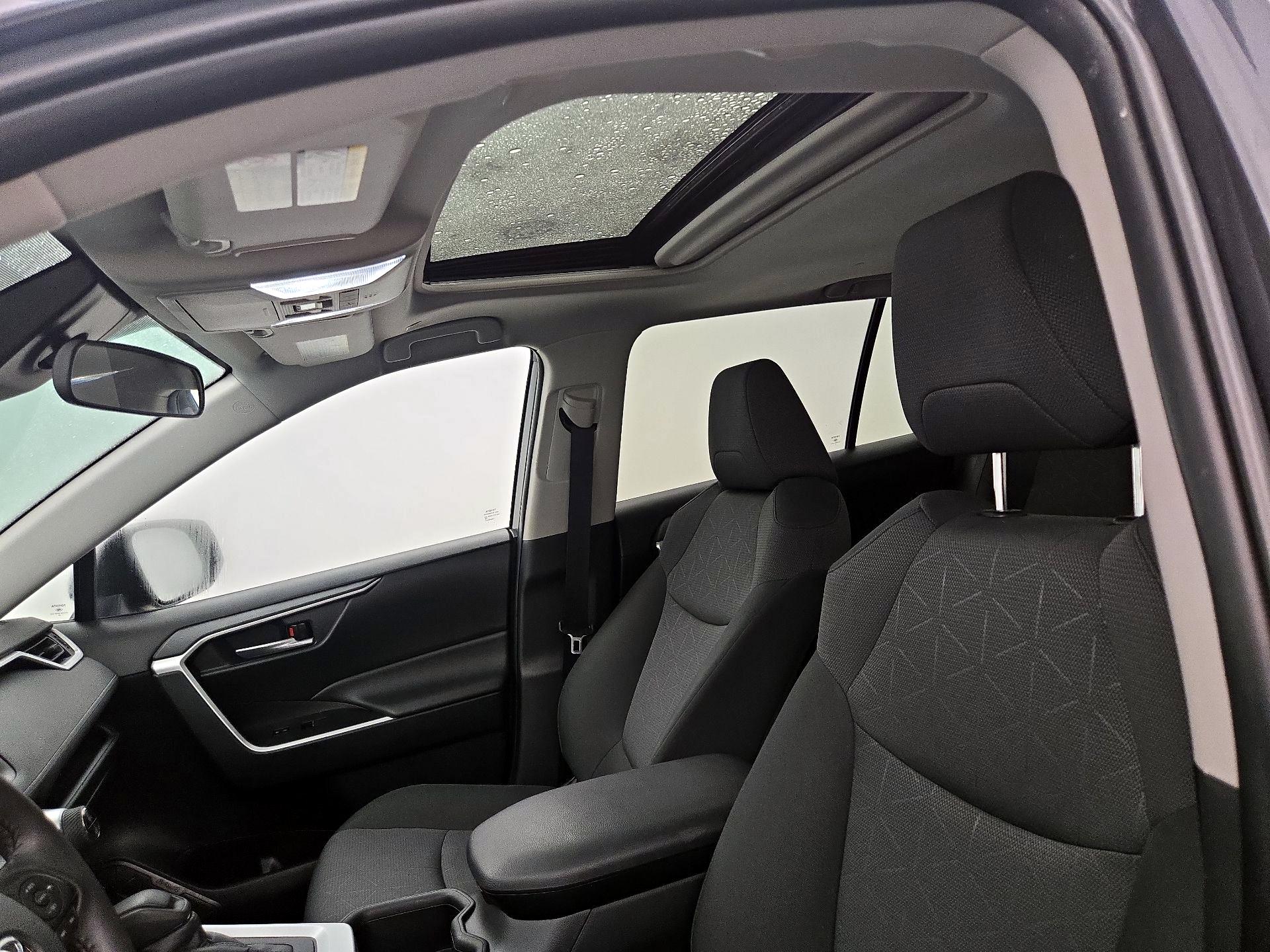 Thumbnail: 2024 Toyota RAV4 - 19