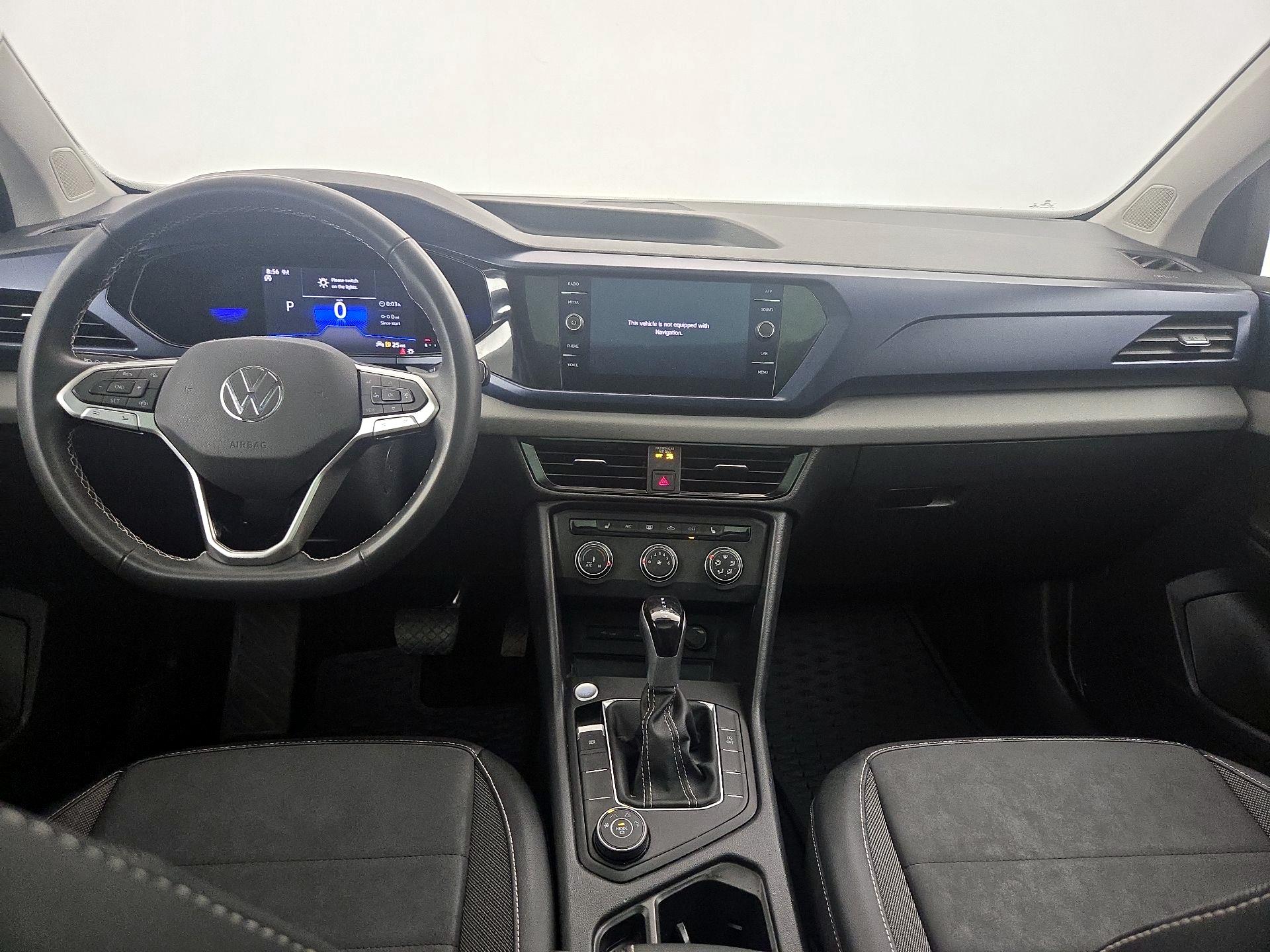 Thumbnail: 2022 Volkswagen Taos - 9