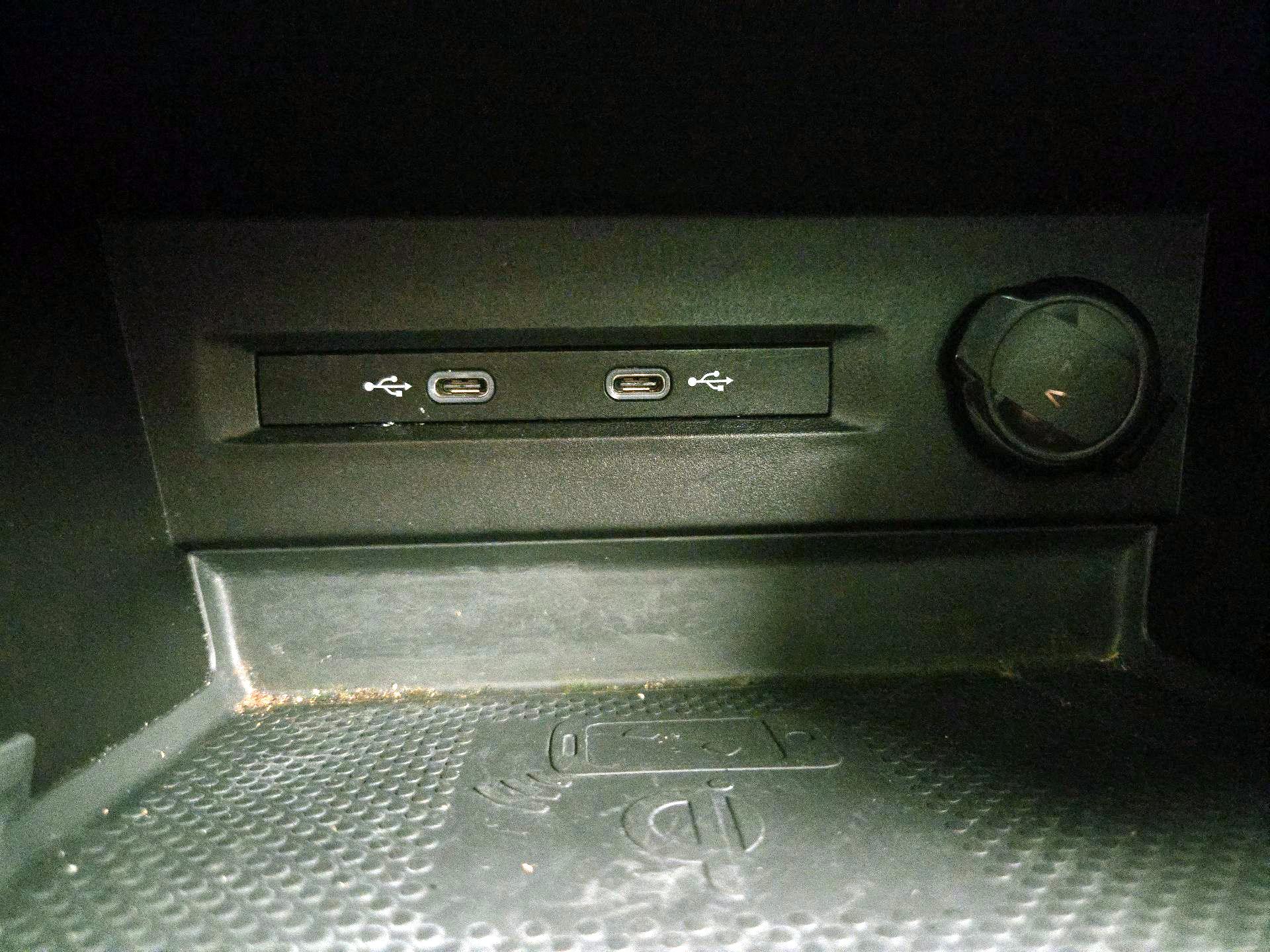 Thumbnail: 2022 Volkswagen Taos - 18