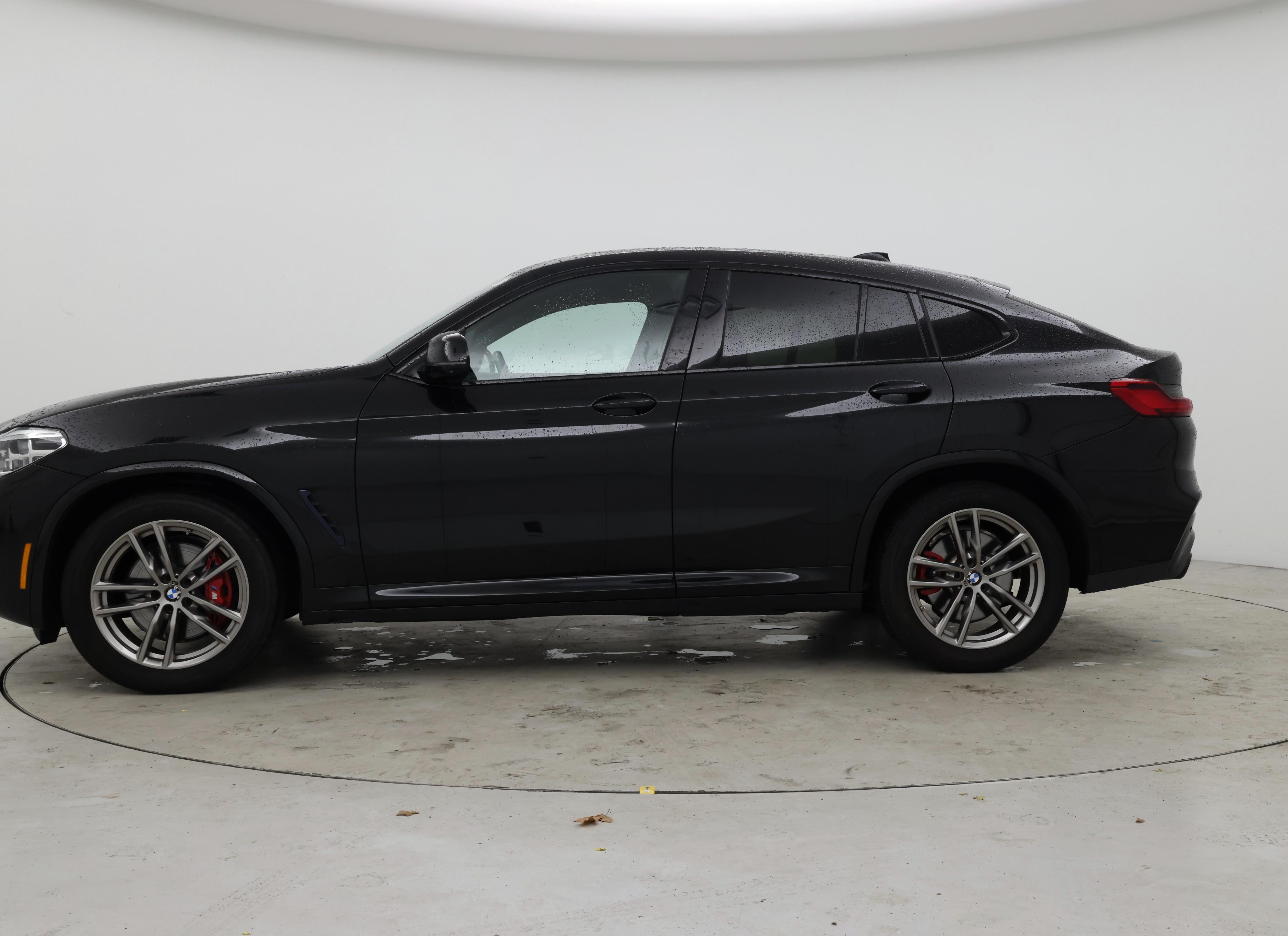 Thumbnail: 2021 BMW X4 - 3