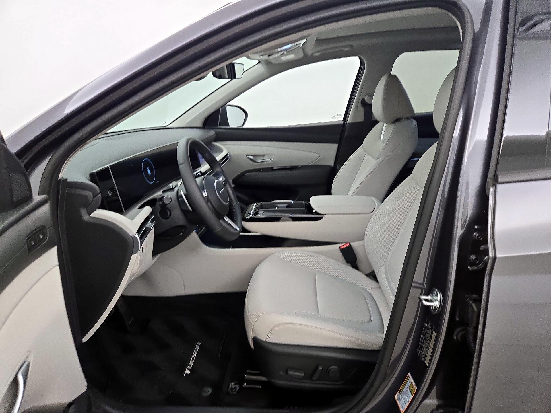 Thumbnail: 2025 Hyundai Tucson - 11