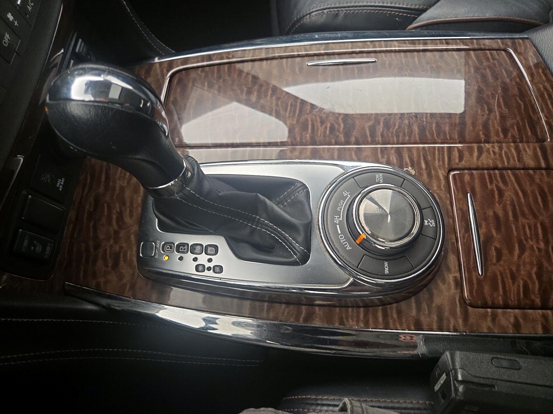 Thumbnail: 2019 Nissan Armada - 18
