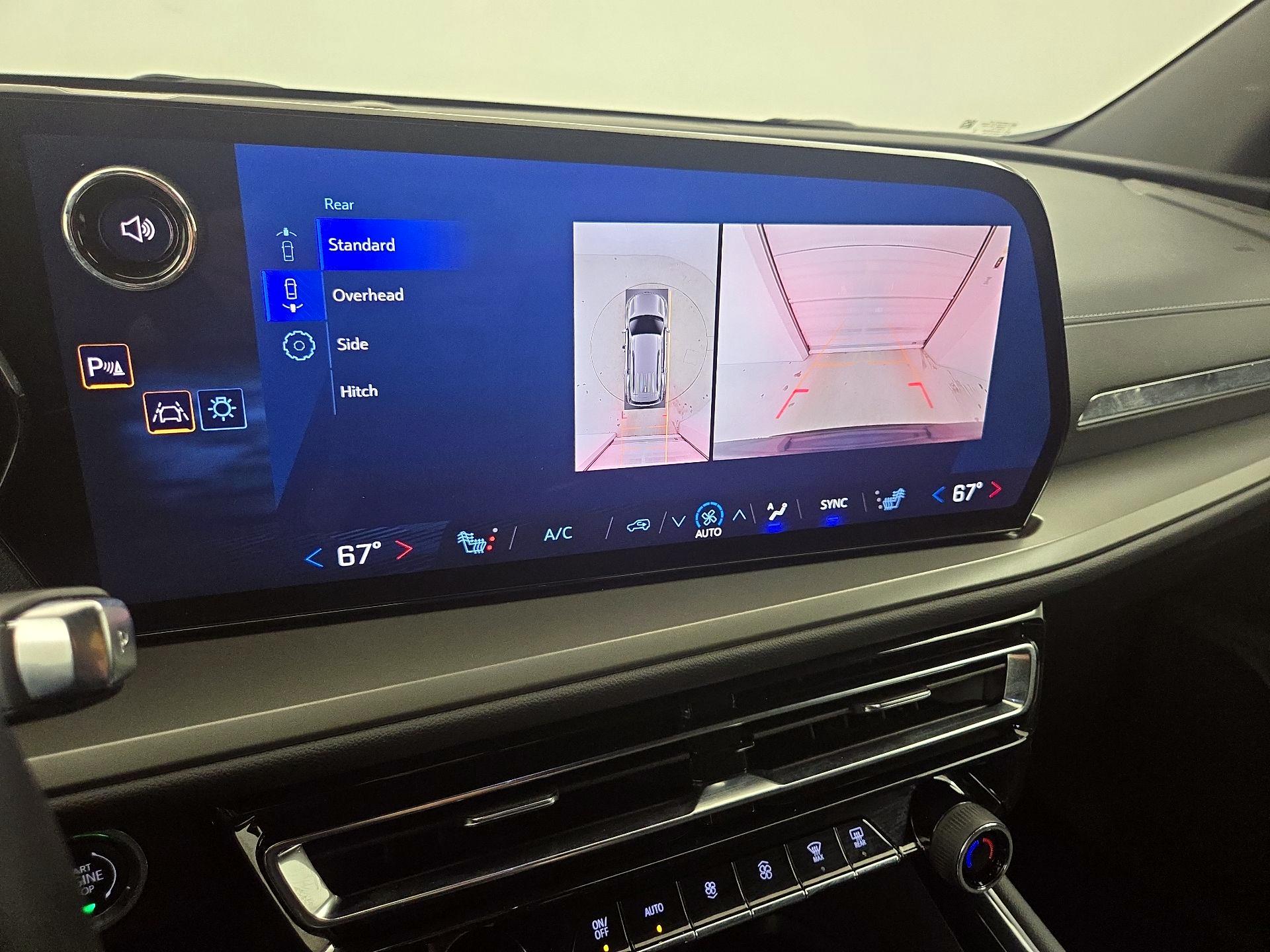 Thumbnail: 2025 Chevrolet Traverse - 14