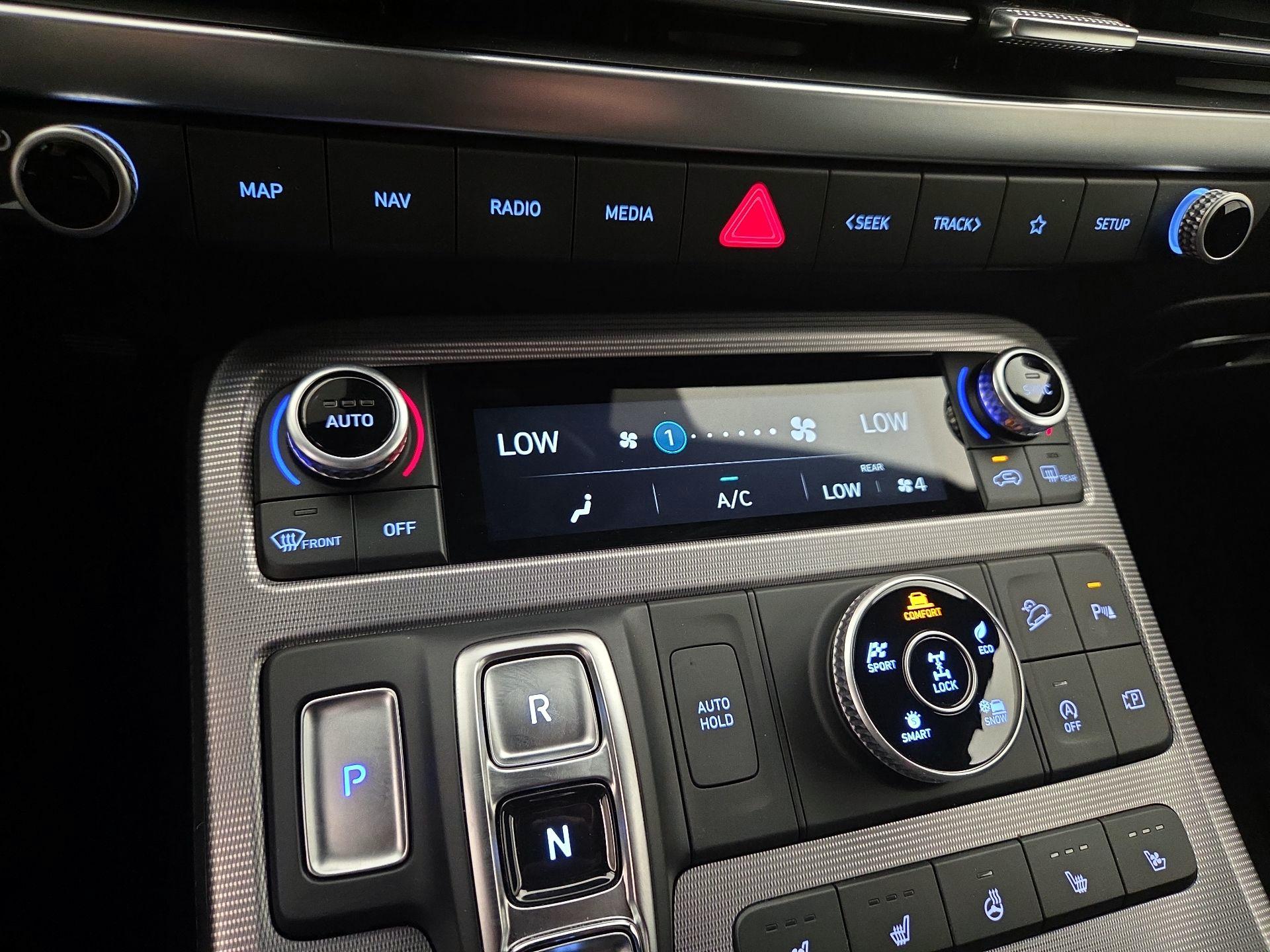 Thumbnail: 2023 Hyundai Palisade - 16