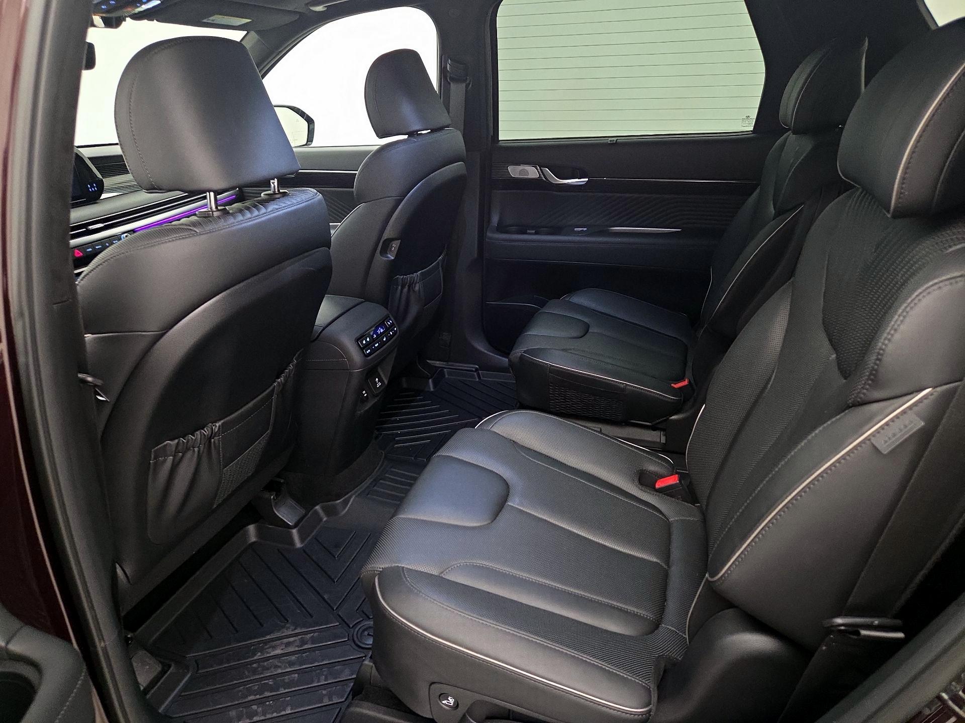 Thumbnail: 2023 Hyundai Palisade - 18