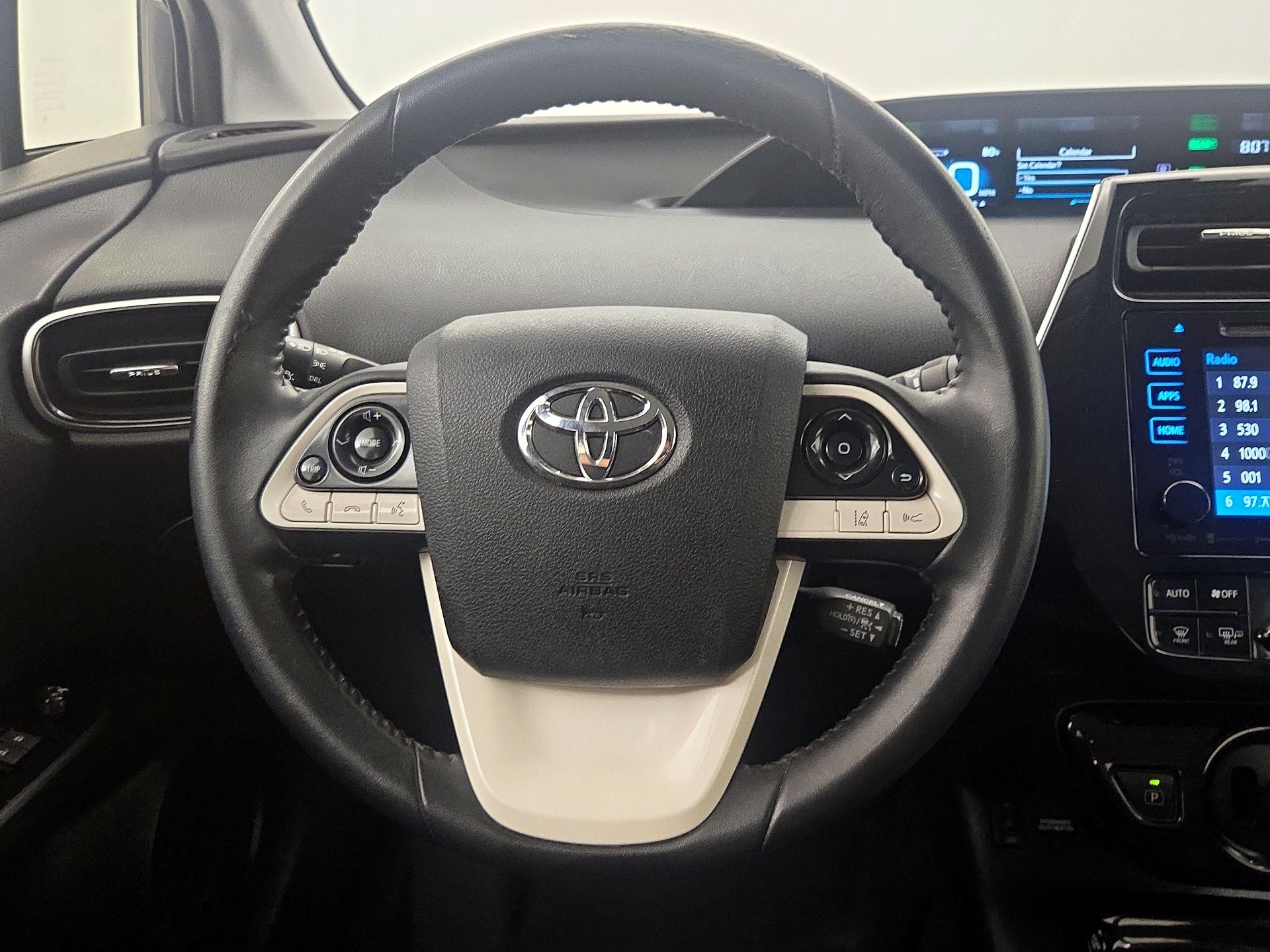 Thumbnail: 2018 Toyota Prius Prime - 10