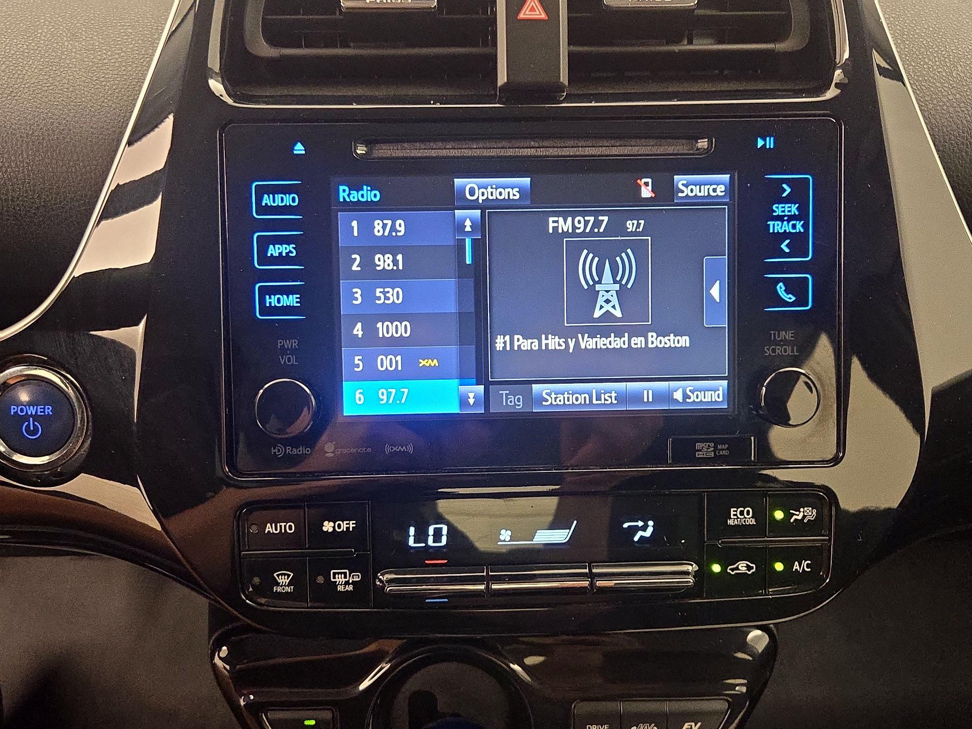 Thumbnail: 2018 Toyota Prius Prime - 15